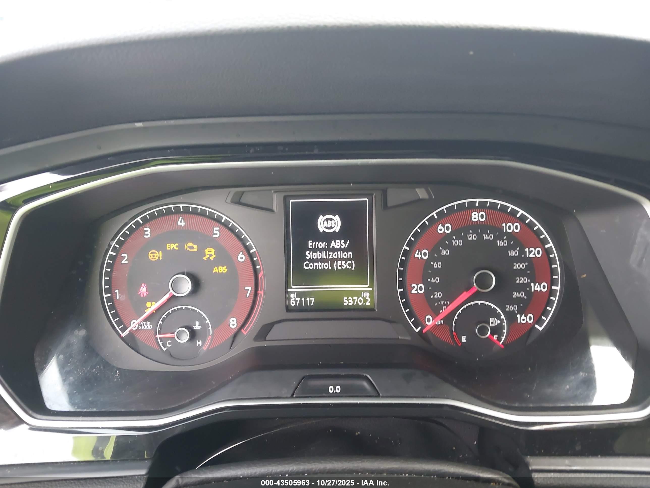 VOLKSWAGEN JETTA image 7