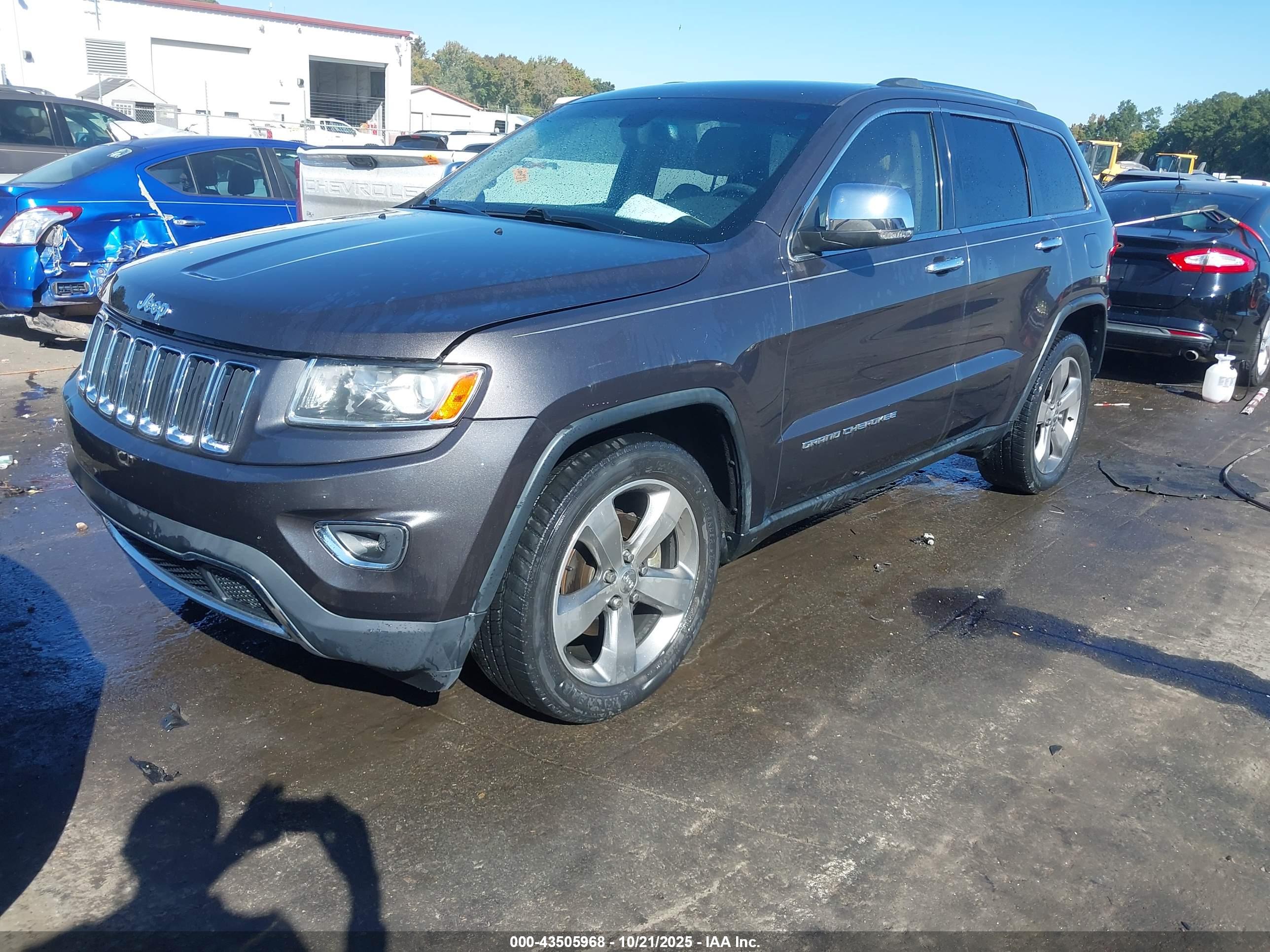 JEEP GRAND image 2