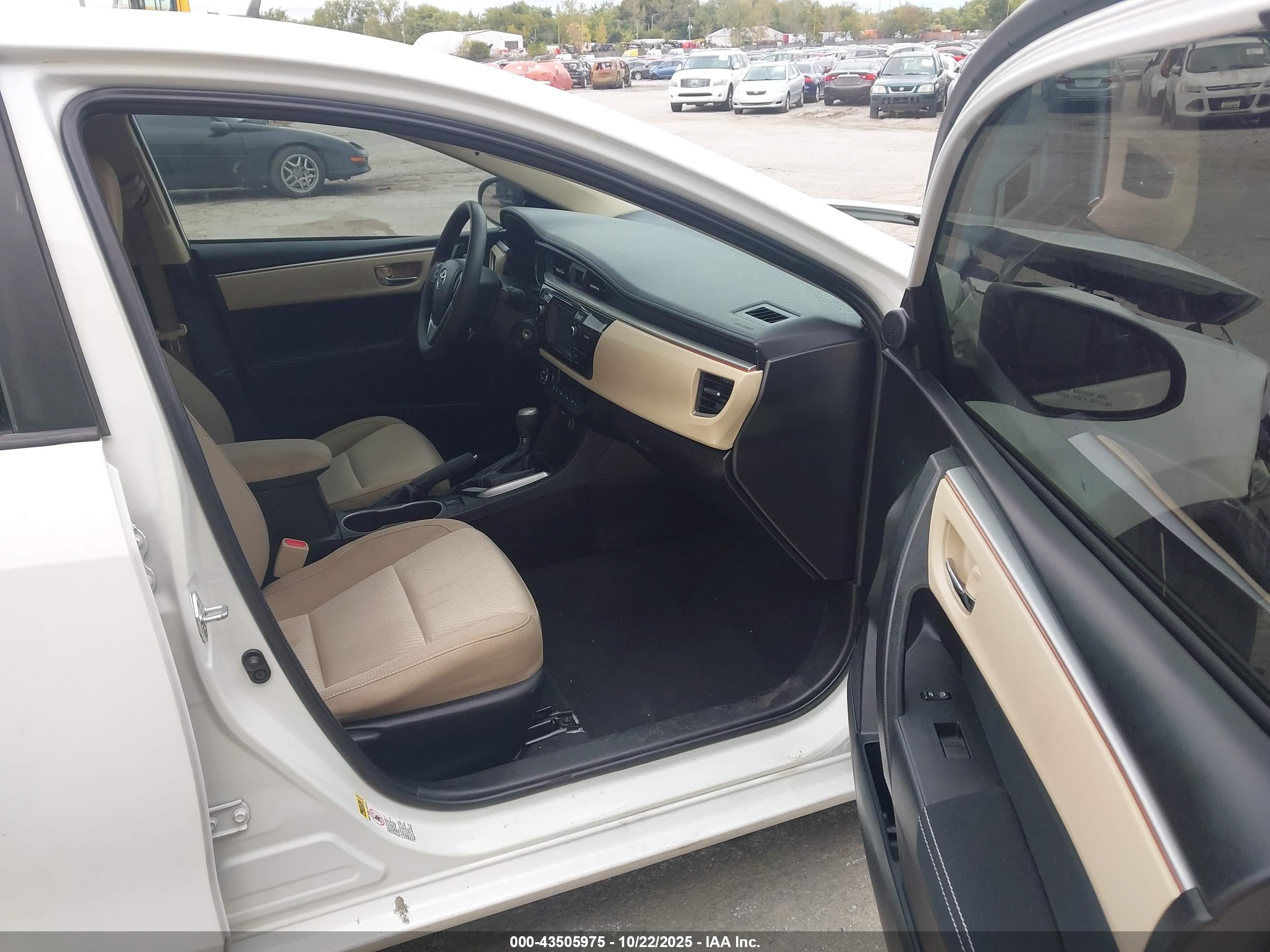 TOYOTA COROLLA image 5