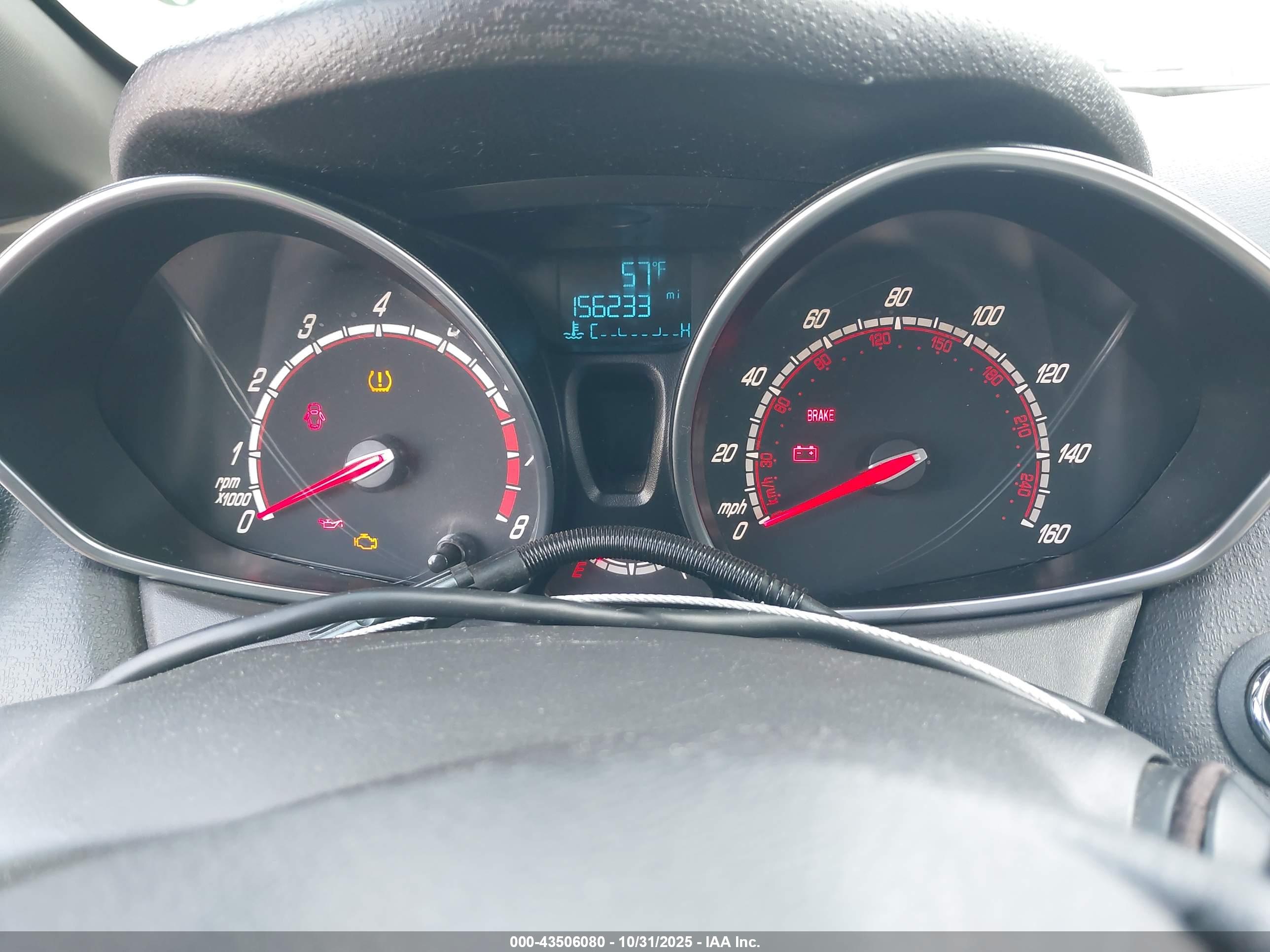 FORD FIESTA image 7