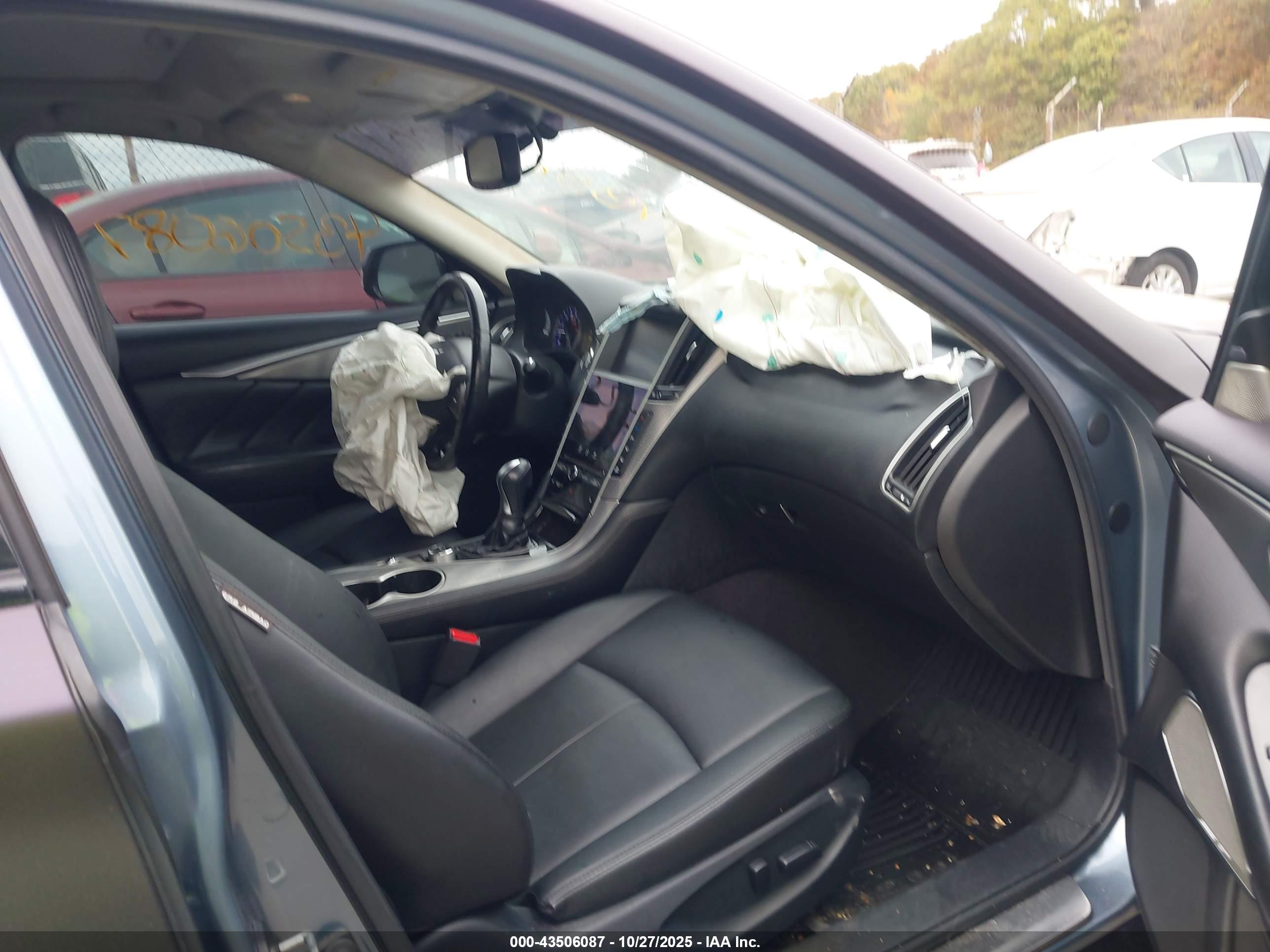 INFINITI Q50 image 5