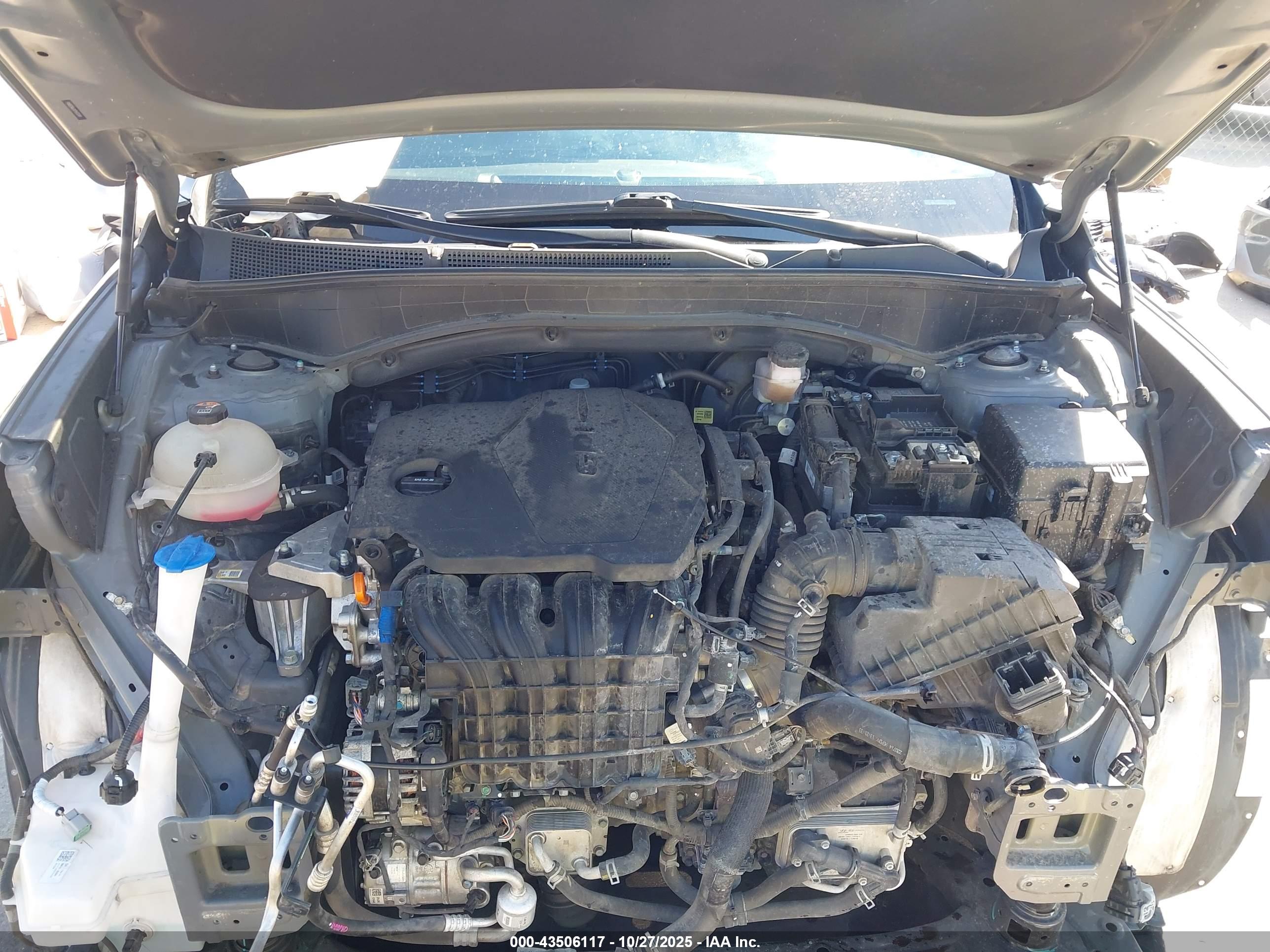 HYUNDAI SANTA image 10