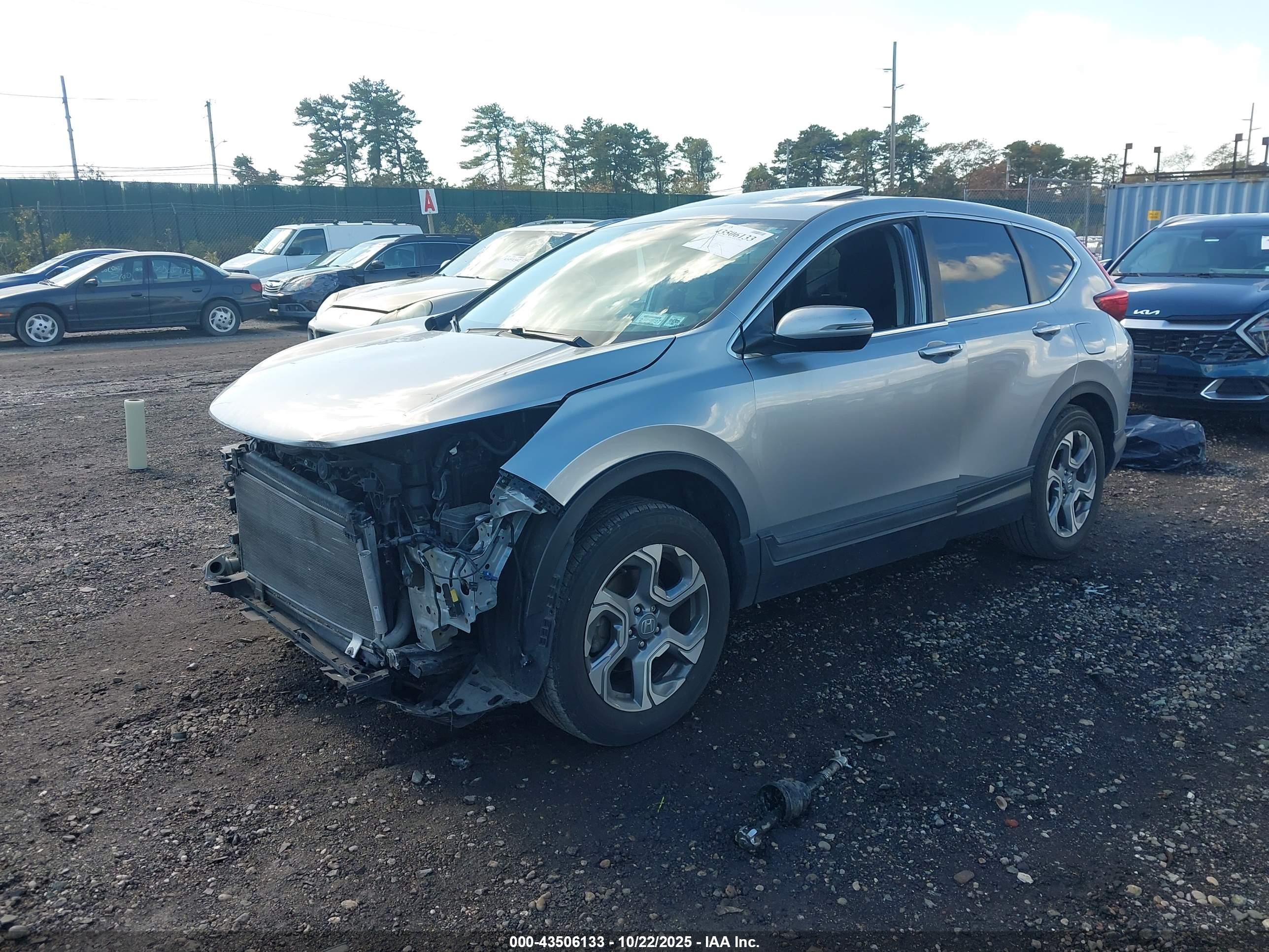 HONDA CR-V image 2