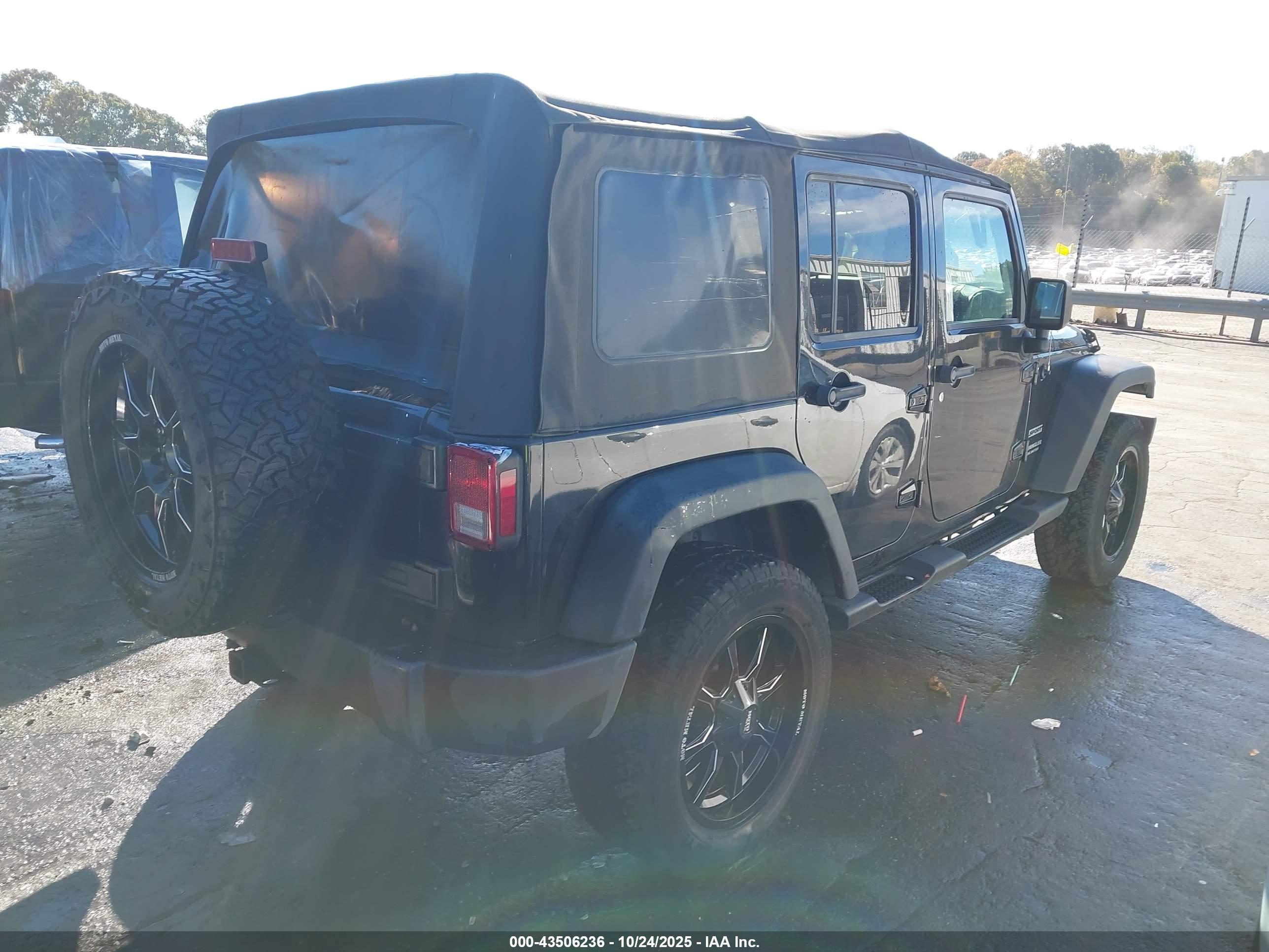 JEEP WRANGLER image 4
