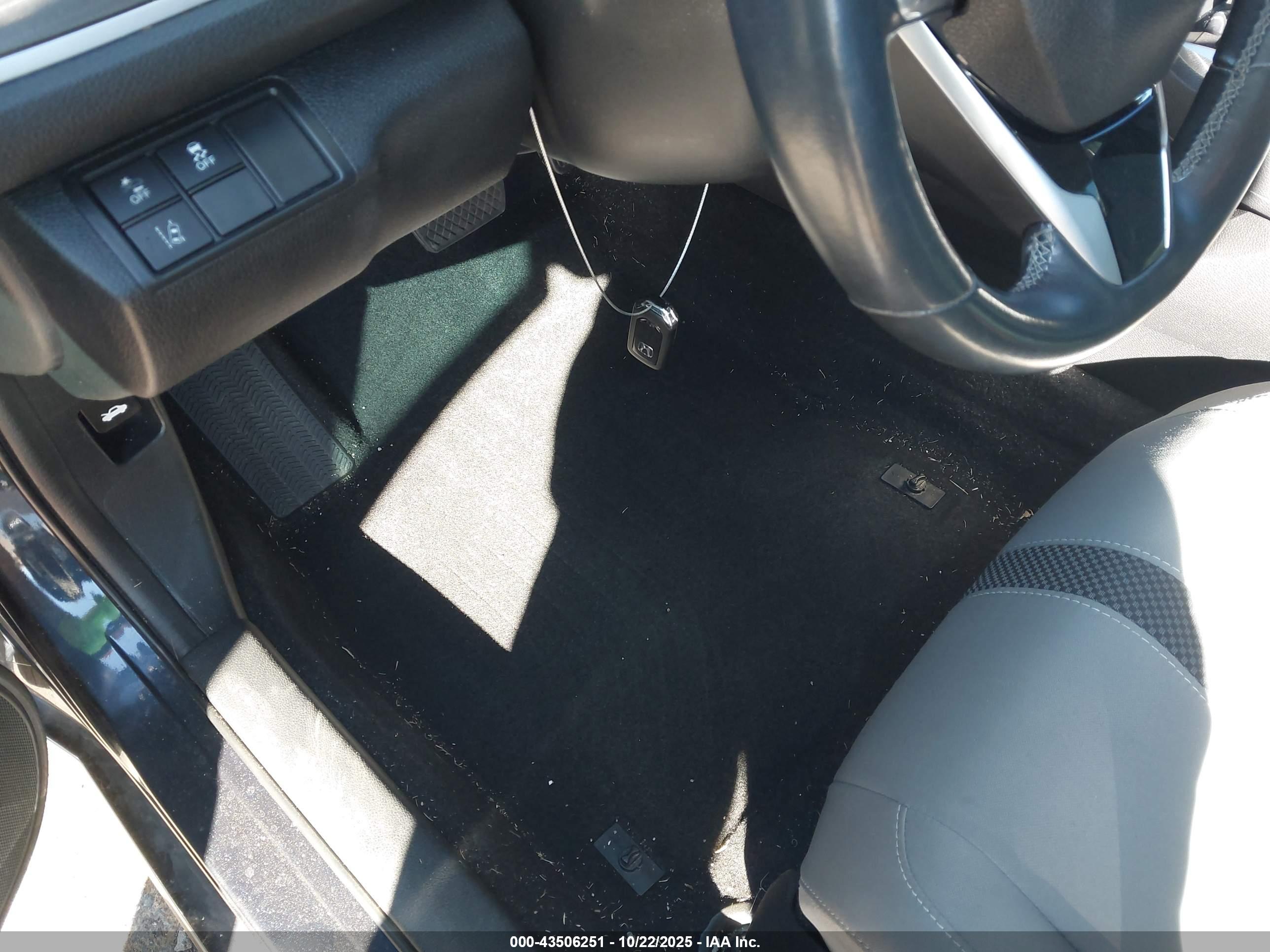 HONDA CIVIC image 11