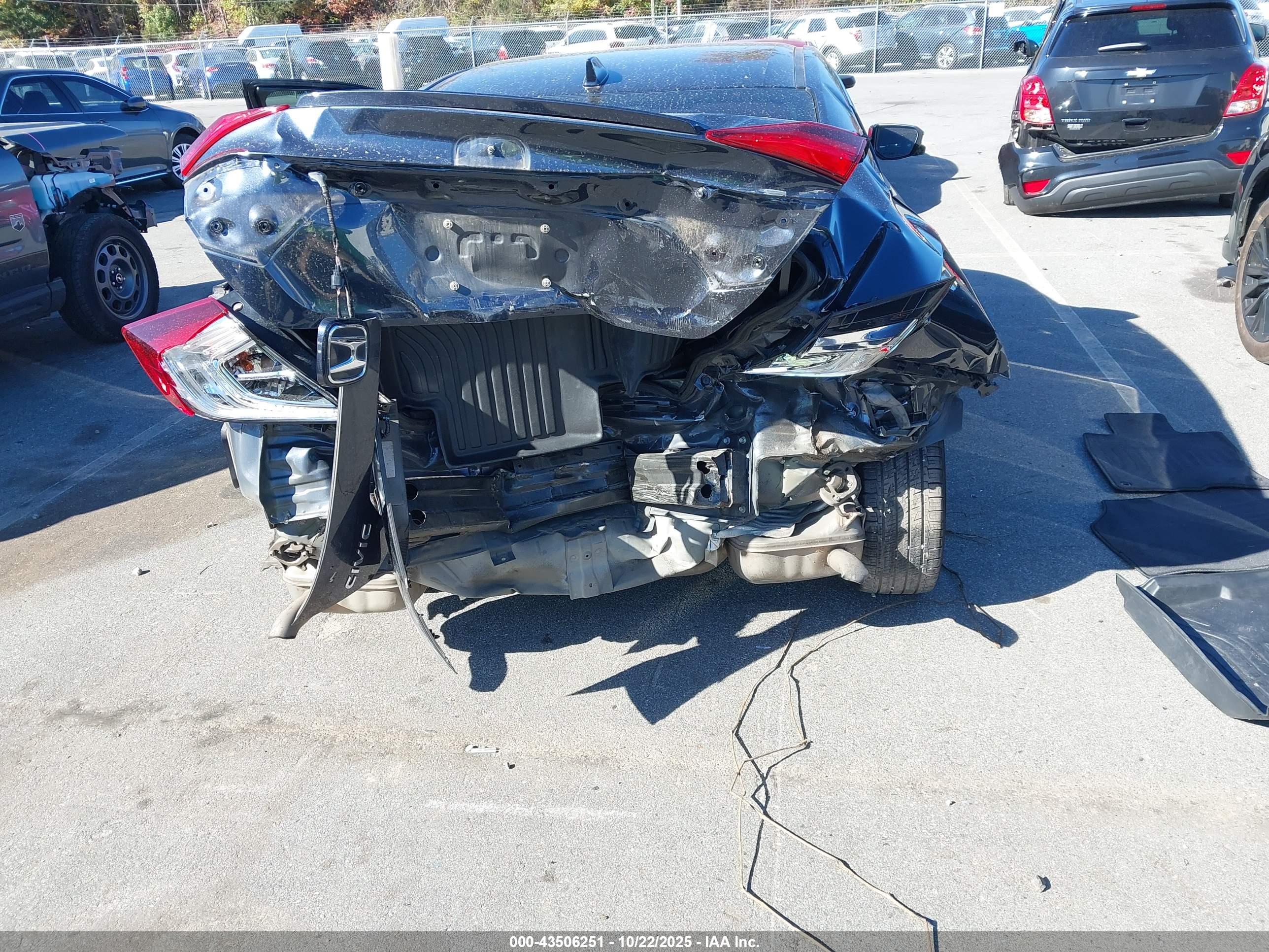 HONDA CIVIC image 6