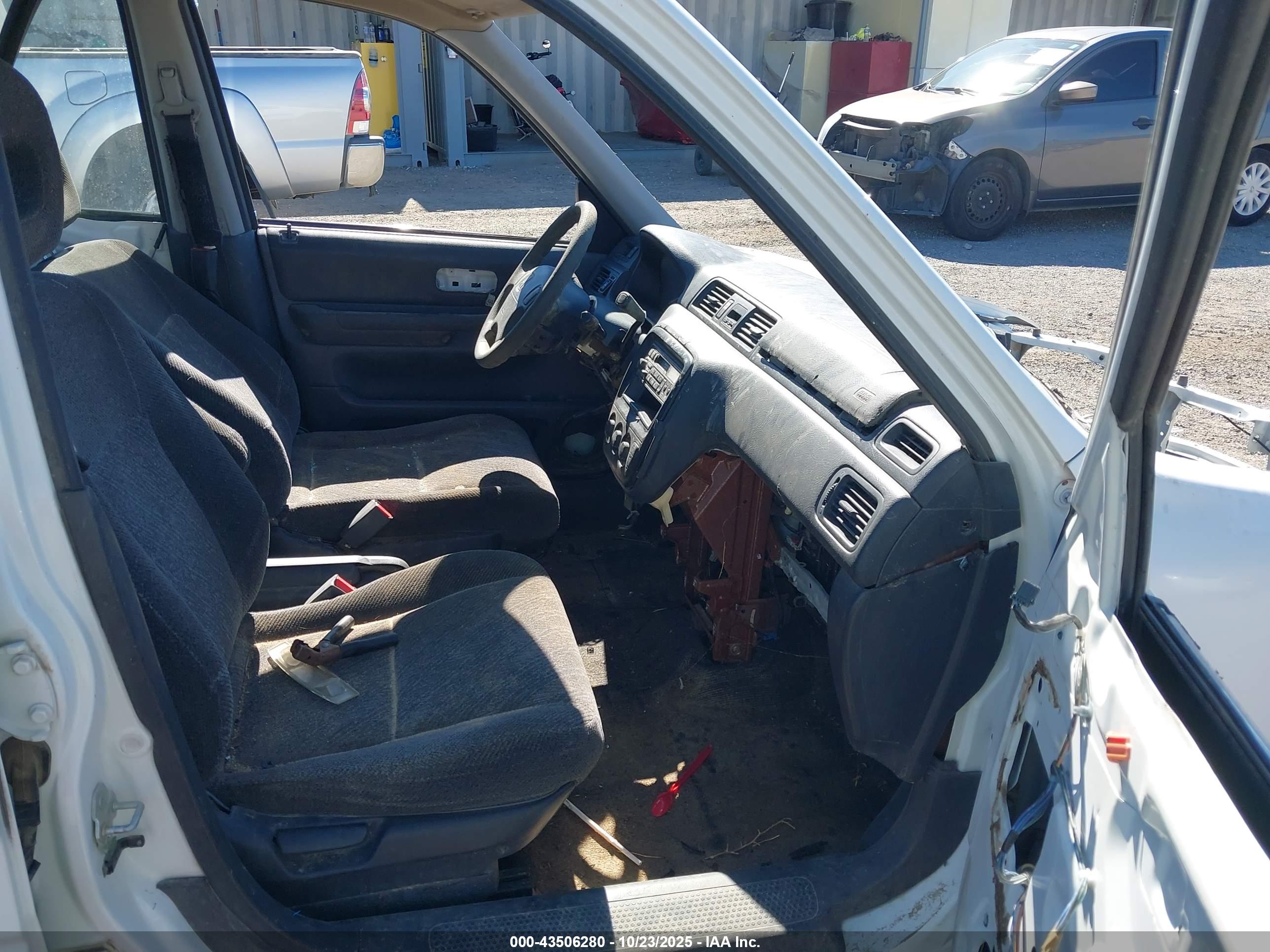 HONDA CR-V image 5