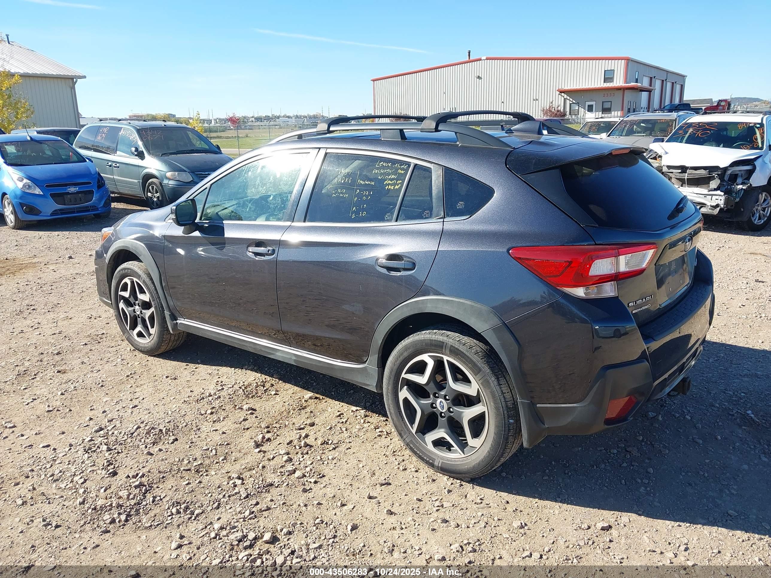 SUBARU CROSSTREK image 3