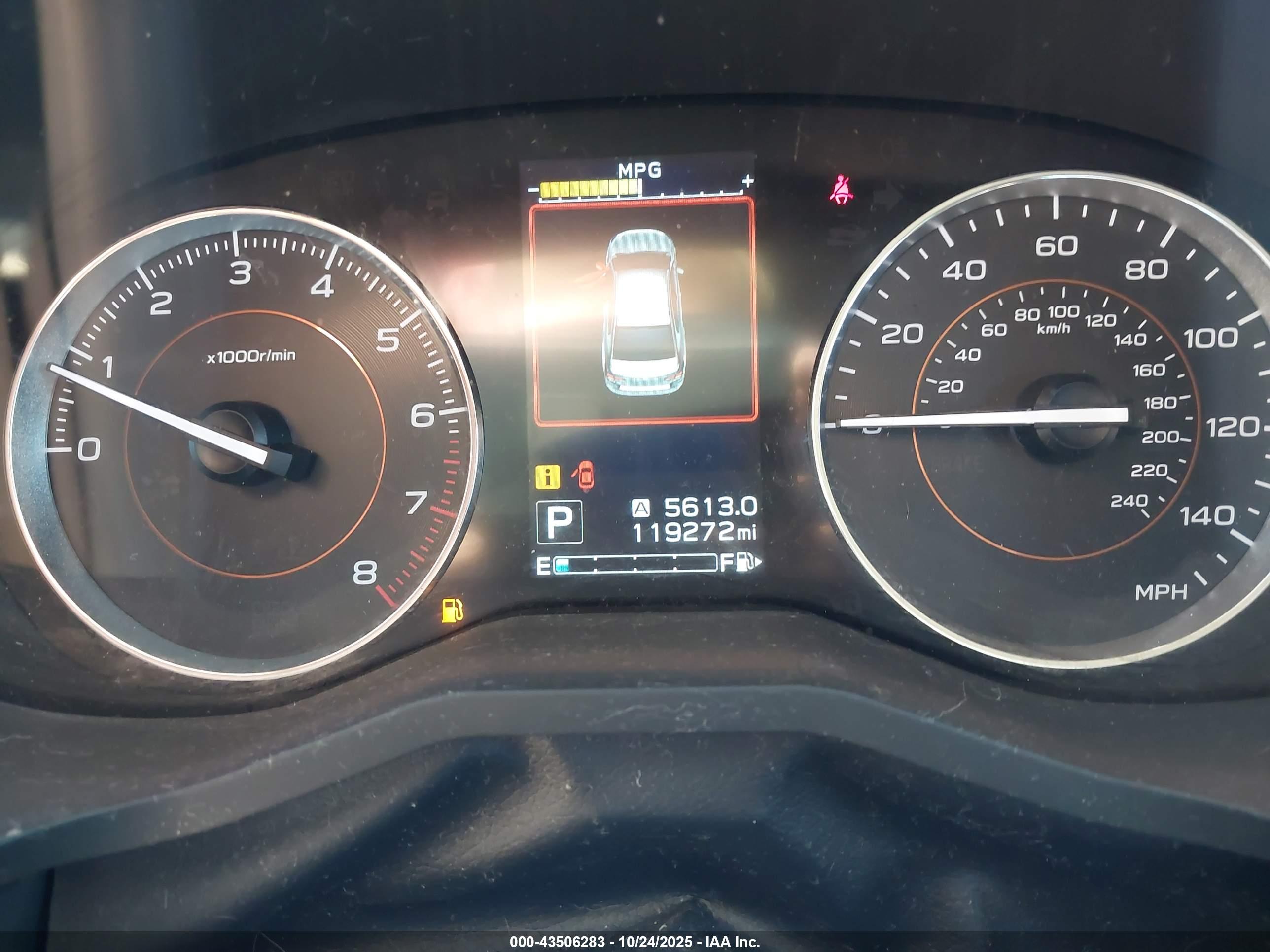 SUBARU CROSSTREK image 7