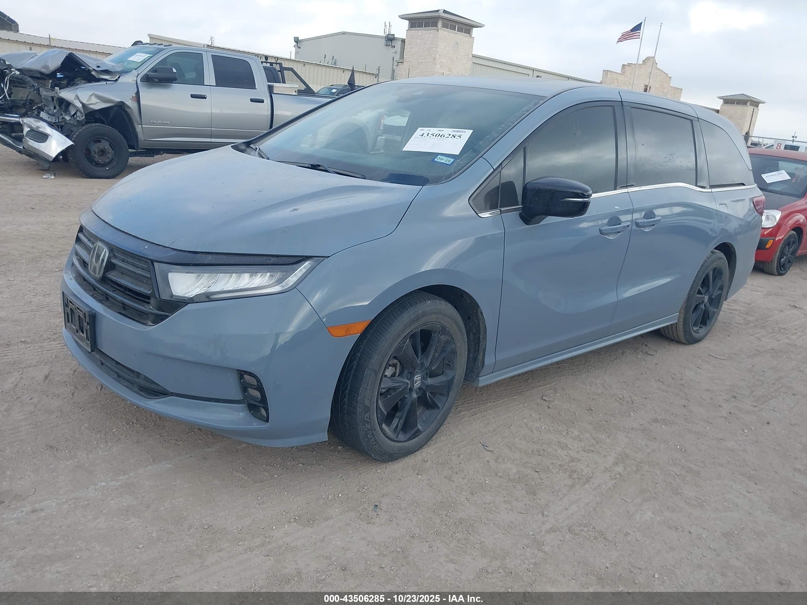 HONDA ODYSSEY image 2