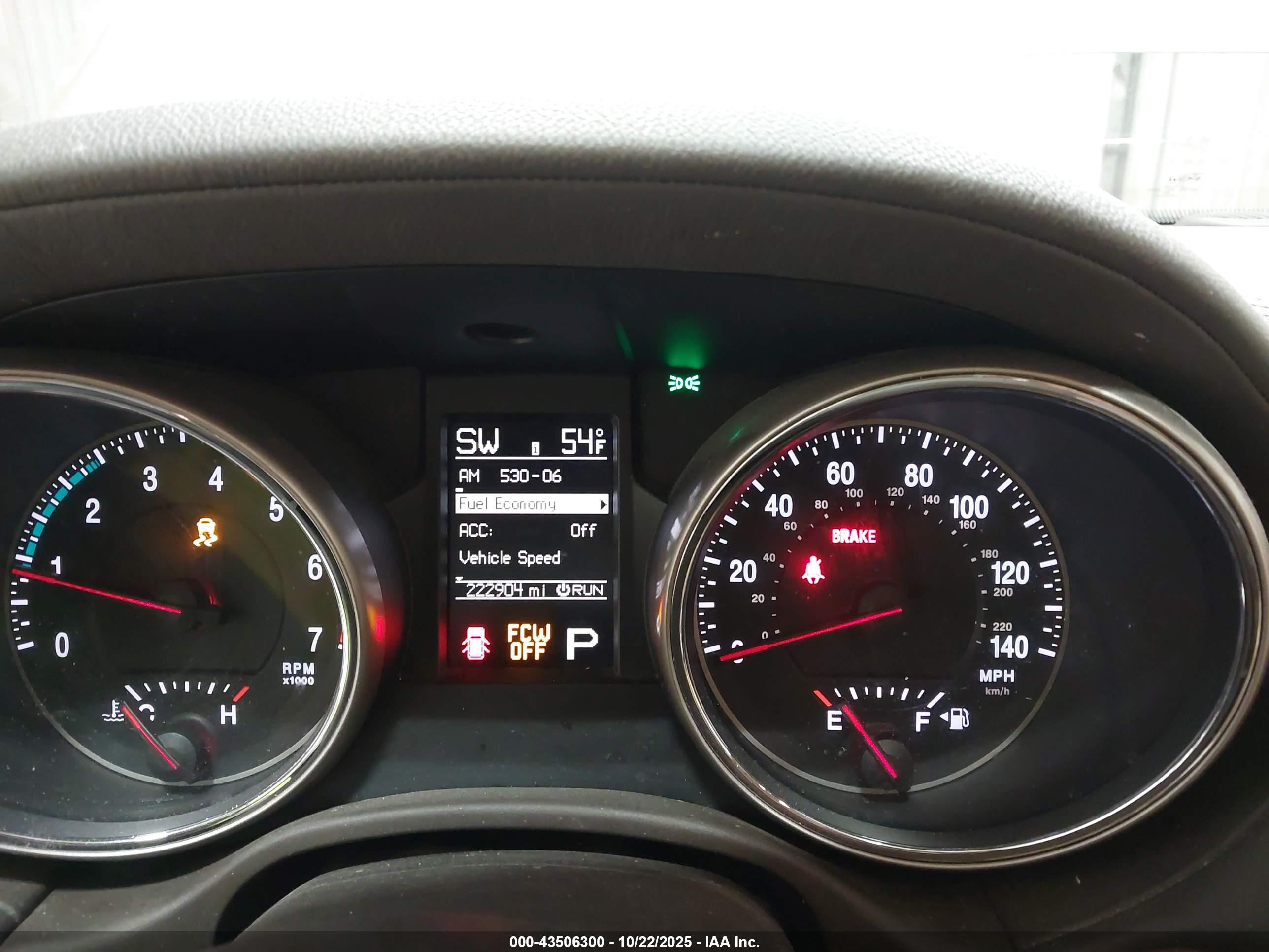 JEEP GRAND image 7
