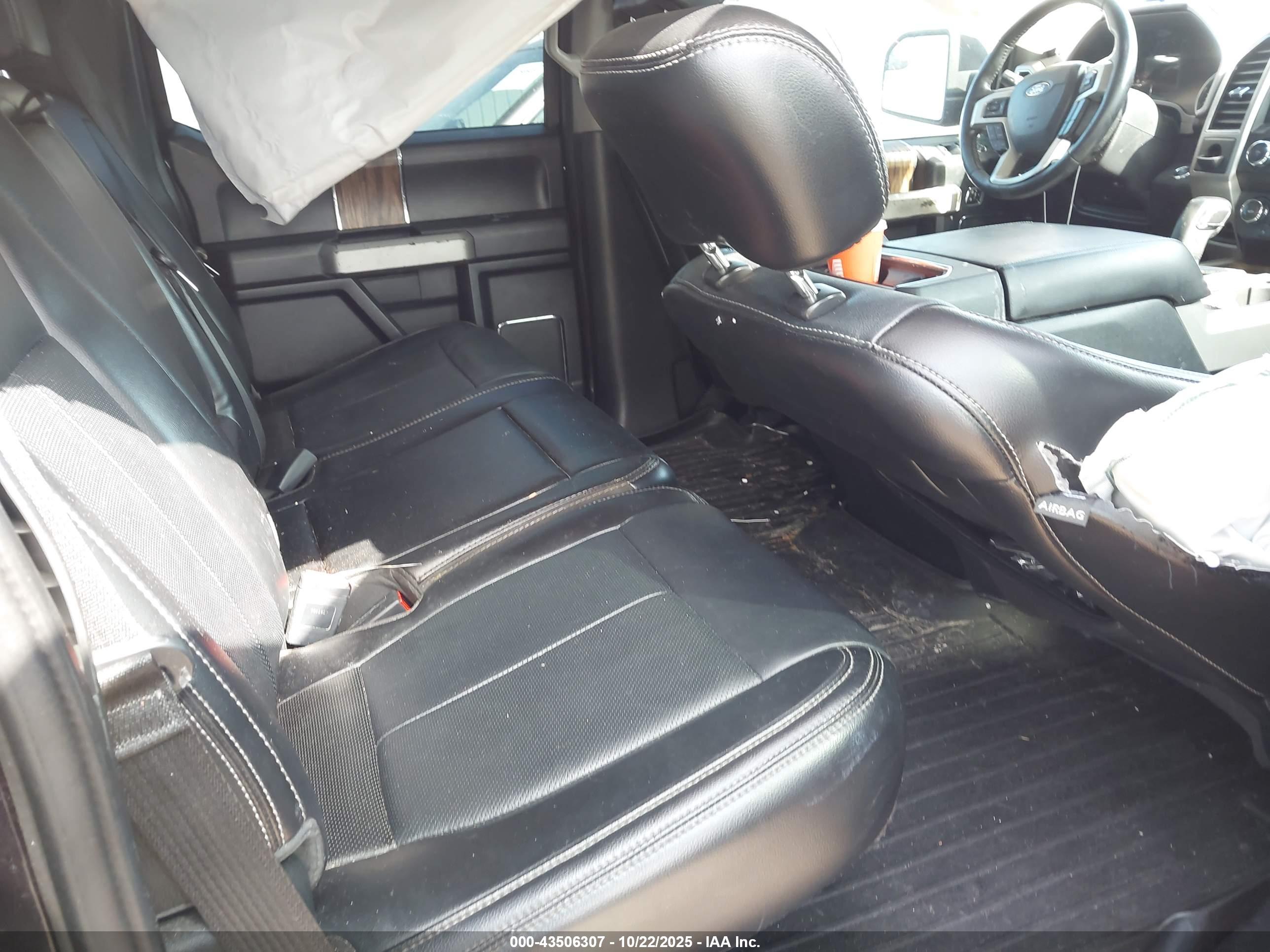 FORD F-150 image 8