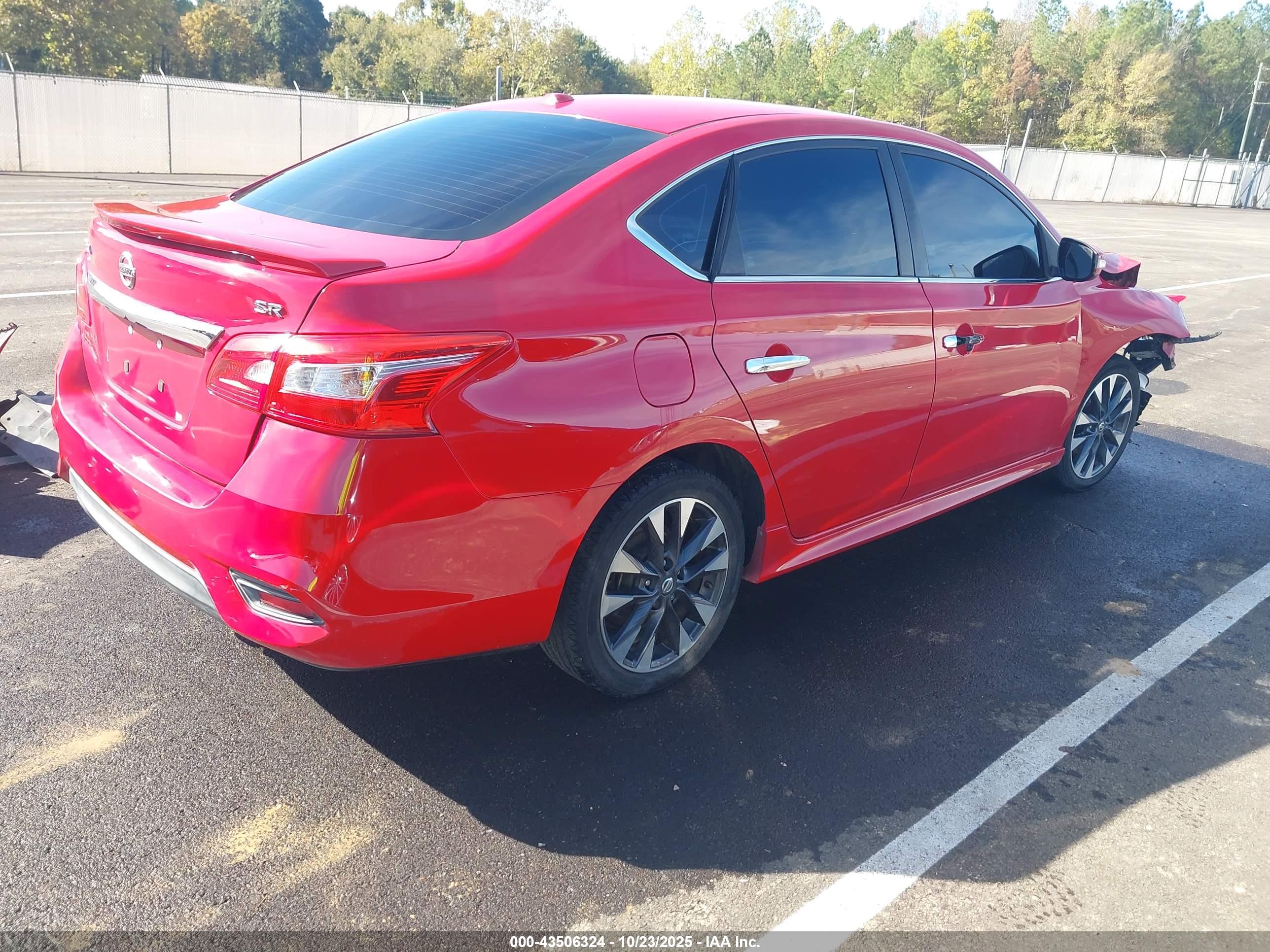 NISSAN SENTRA image 4