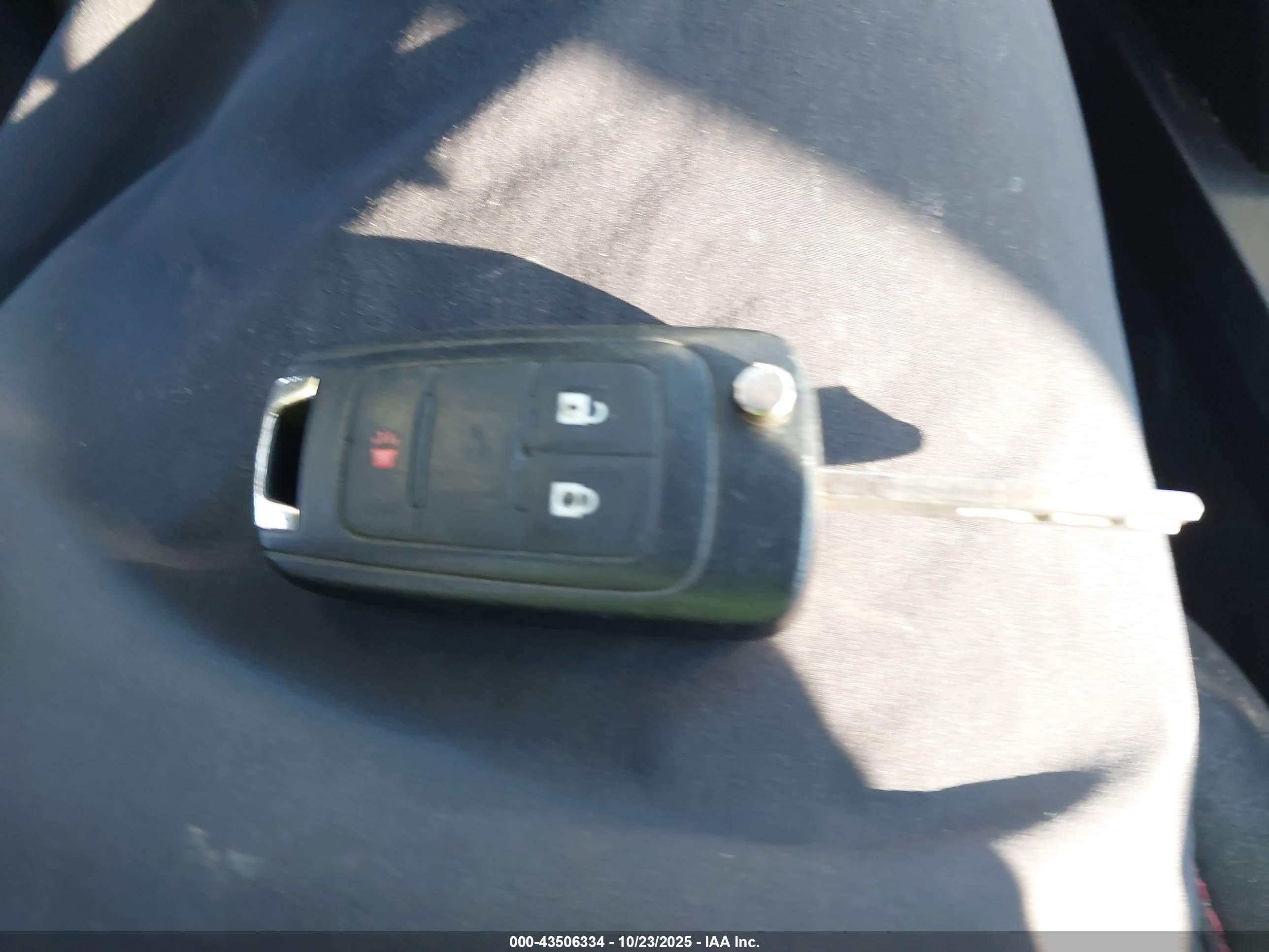 GMC TERRAIN image 11