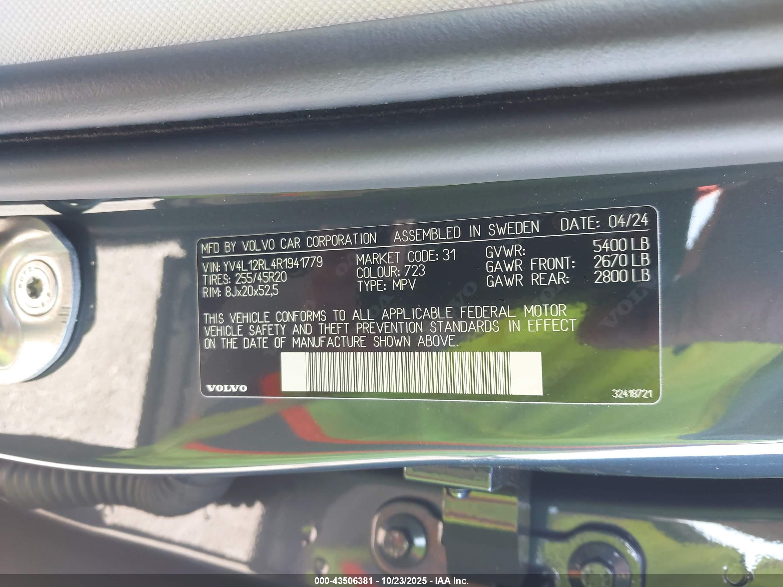 VOLVO XC60 image 9