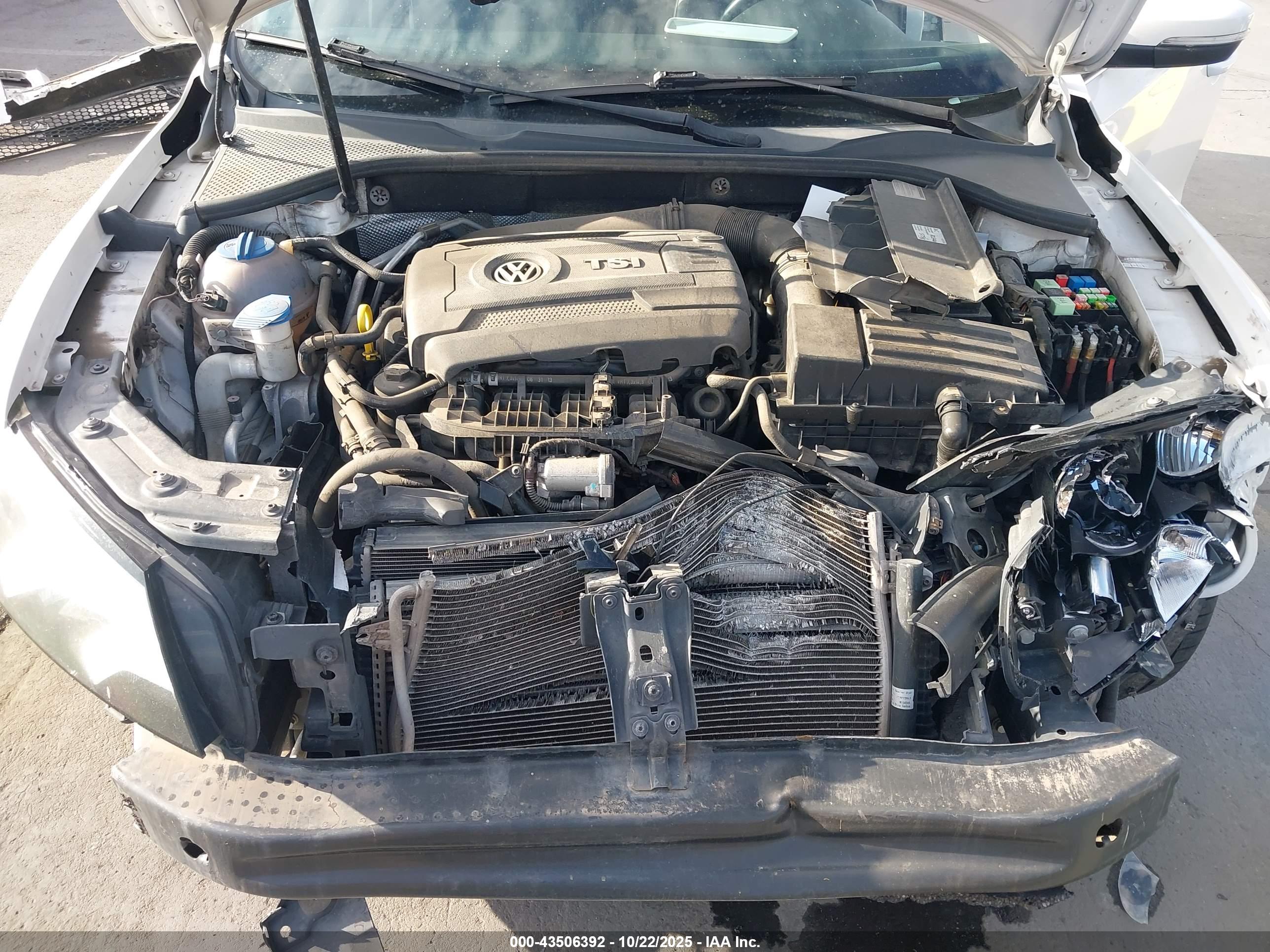 VOLKSWAGEN PASSAT image 10