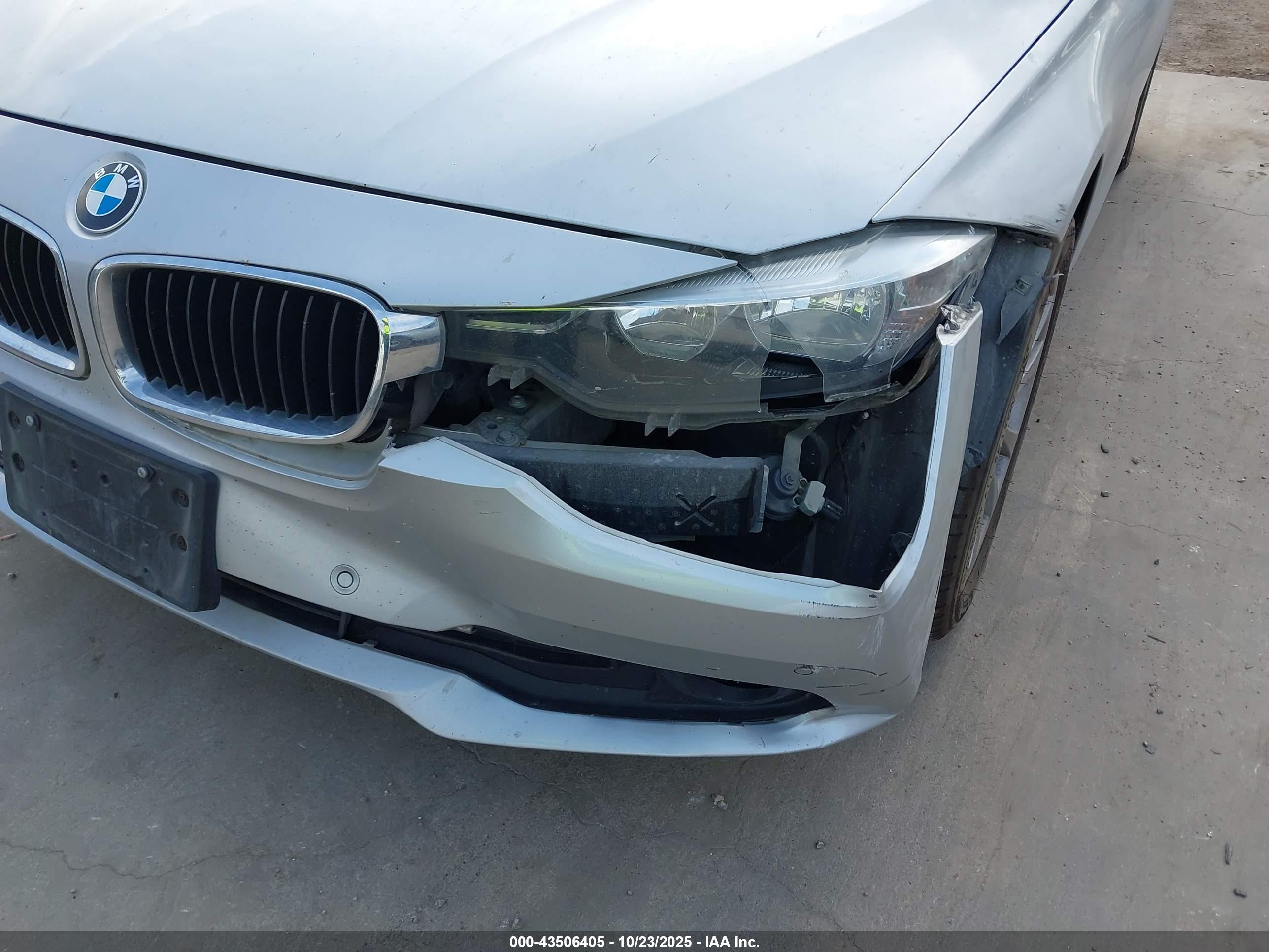 BMW 320I image 6