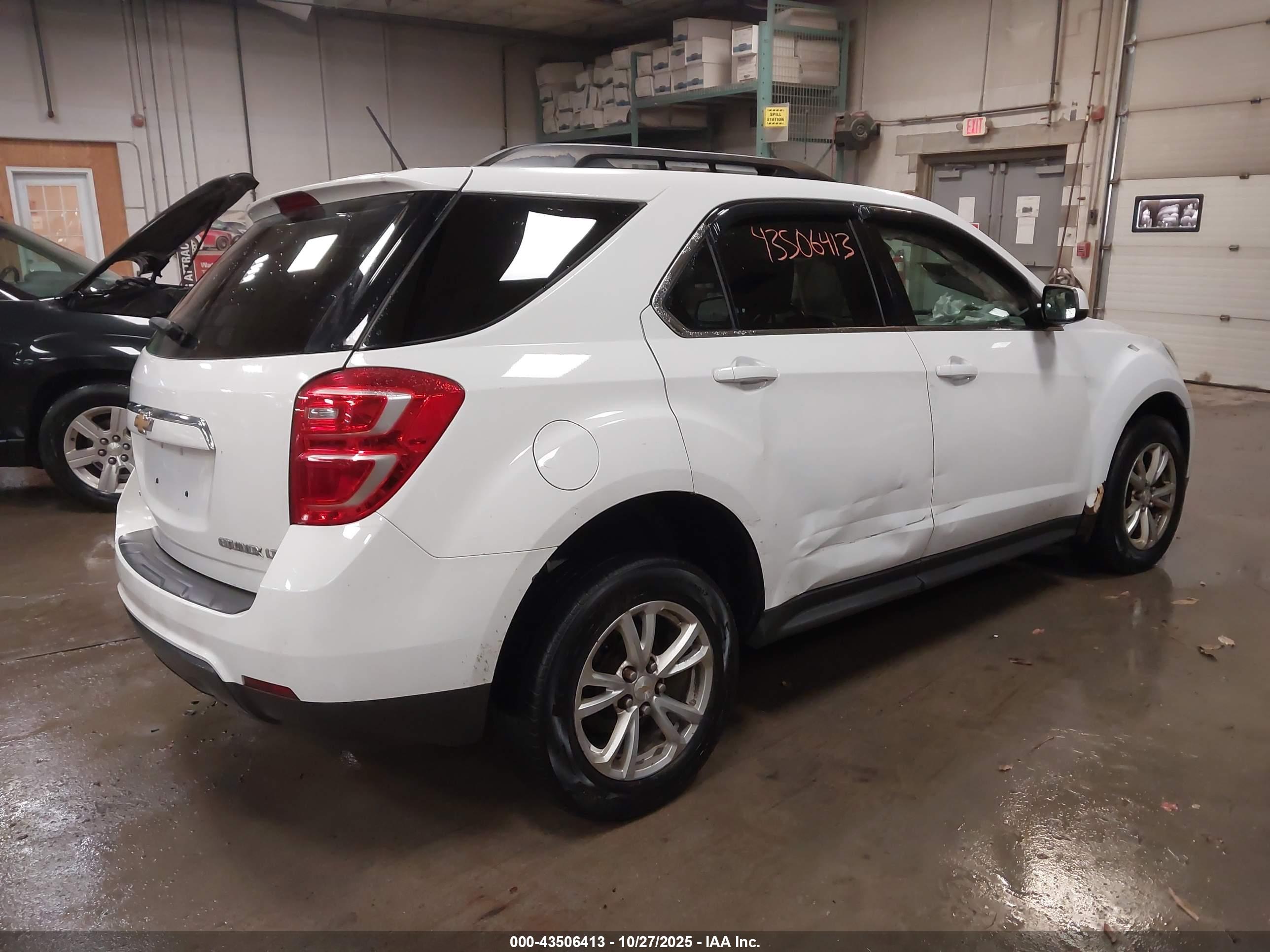 CHEVROLET EQUINOX image 4