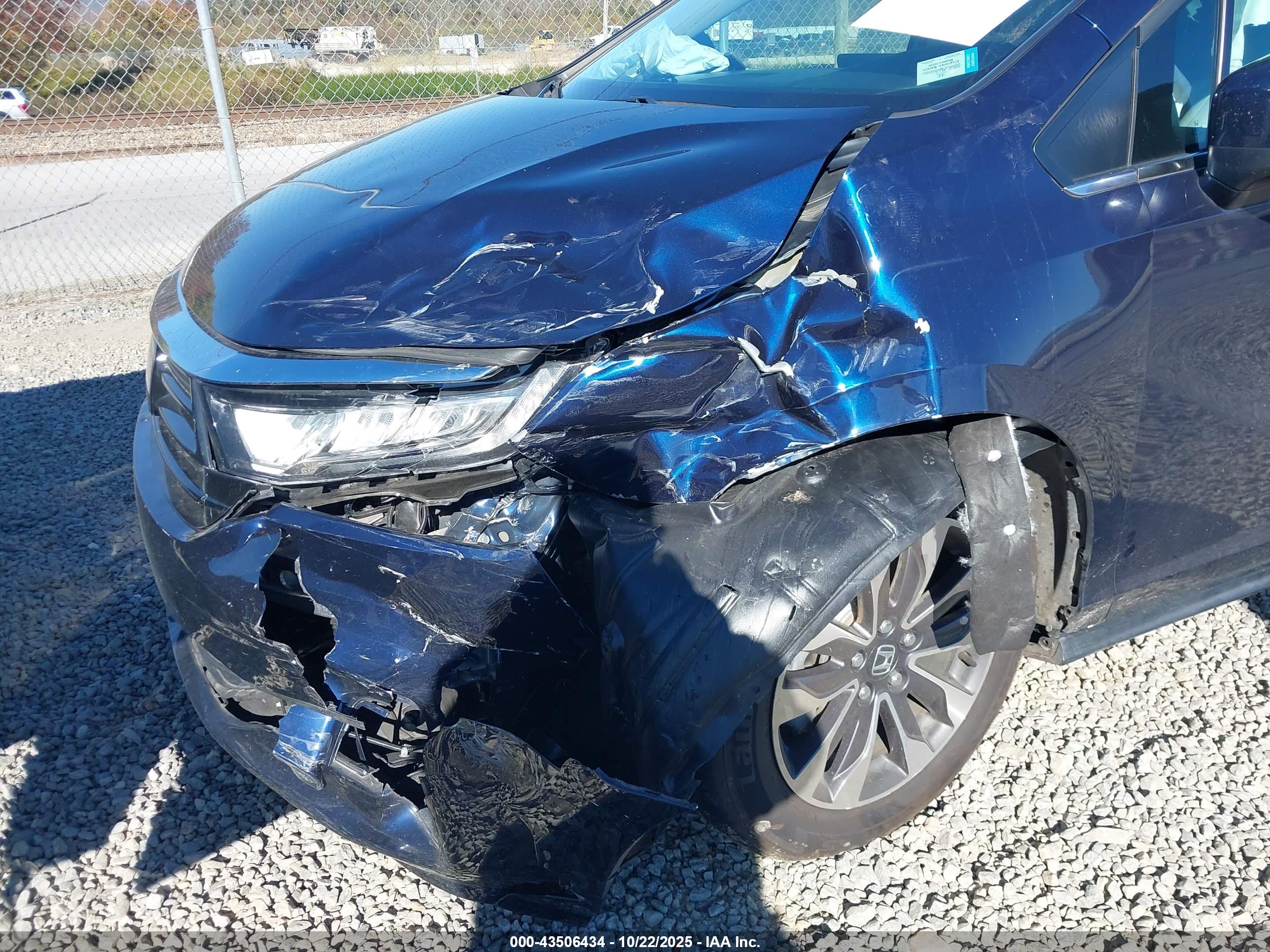 HONDA ODYSSEY image 6