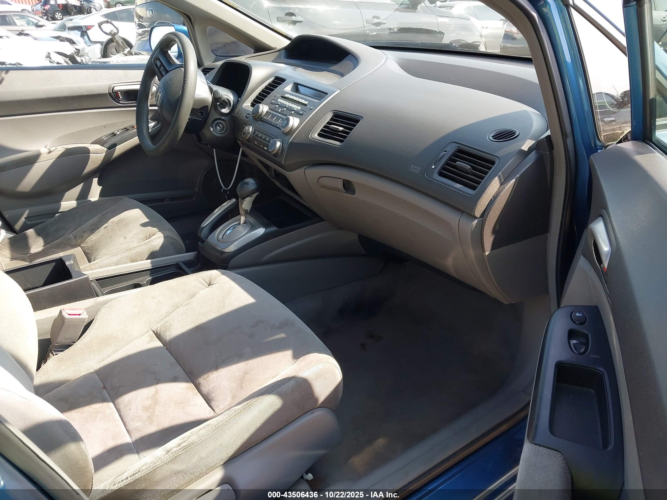 HONDA CIVIC image 5