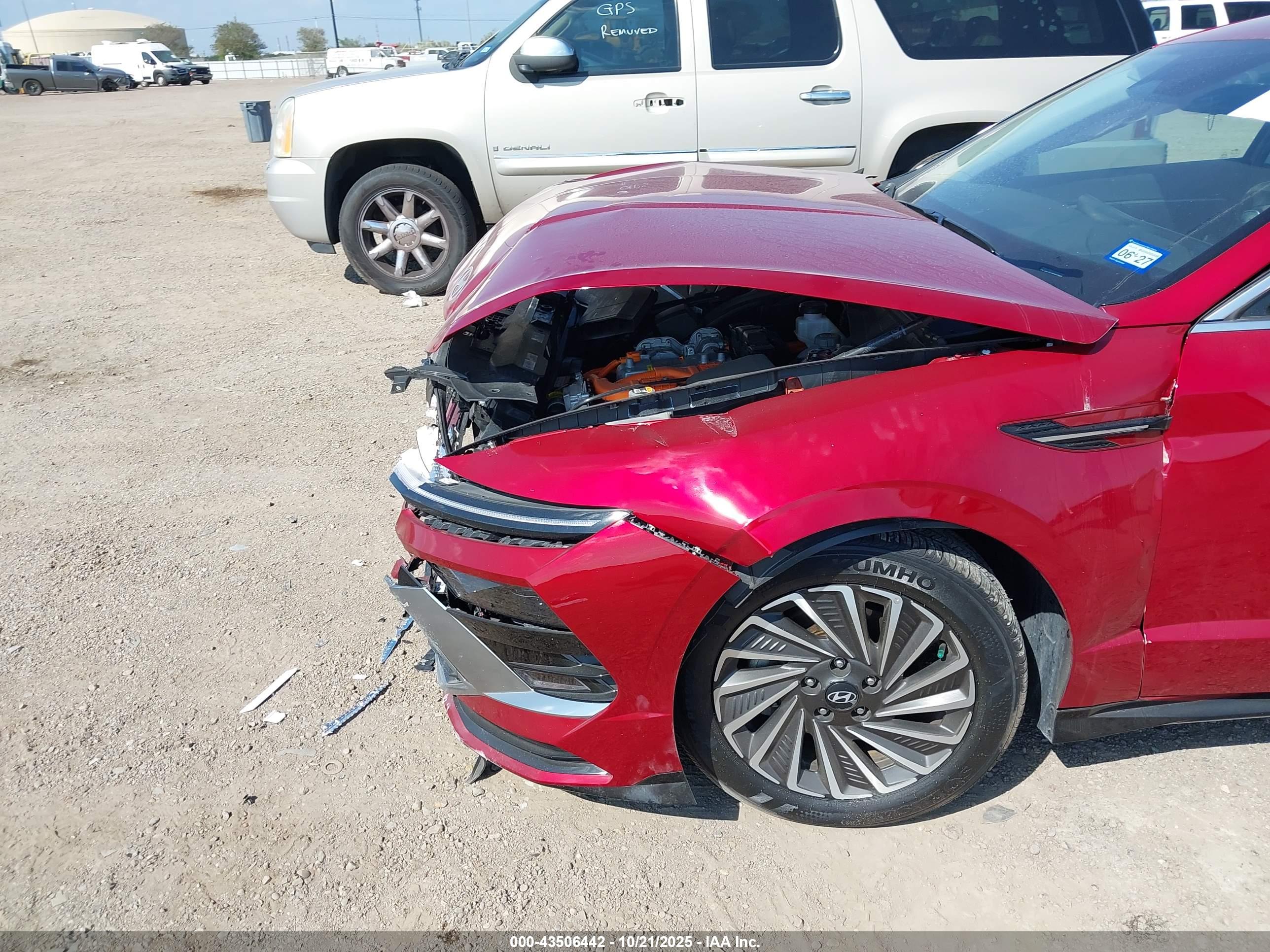 HYUNDAI SONATA image 6