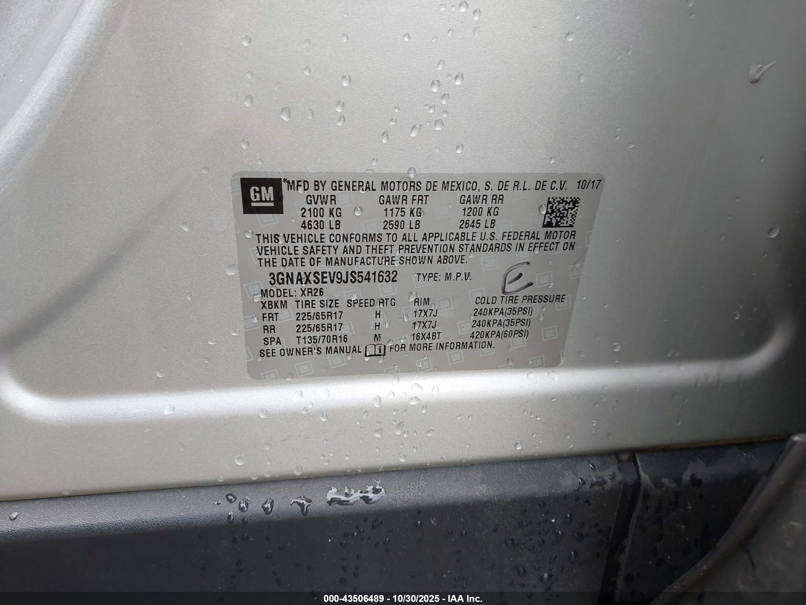 CHEVROLET EQUINOX image 9