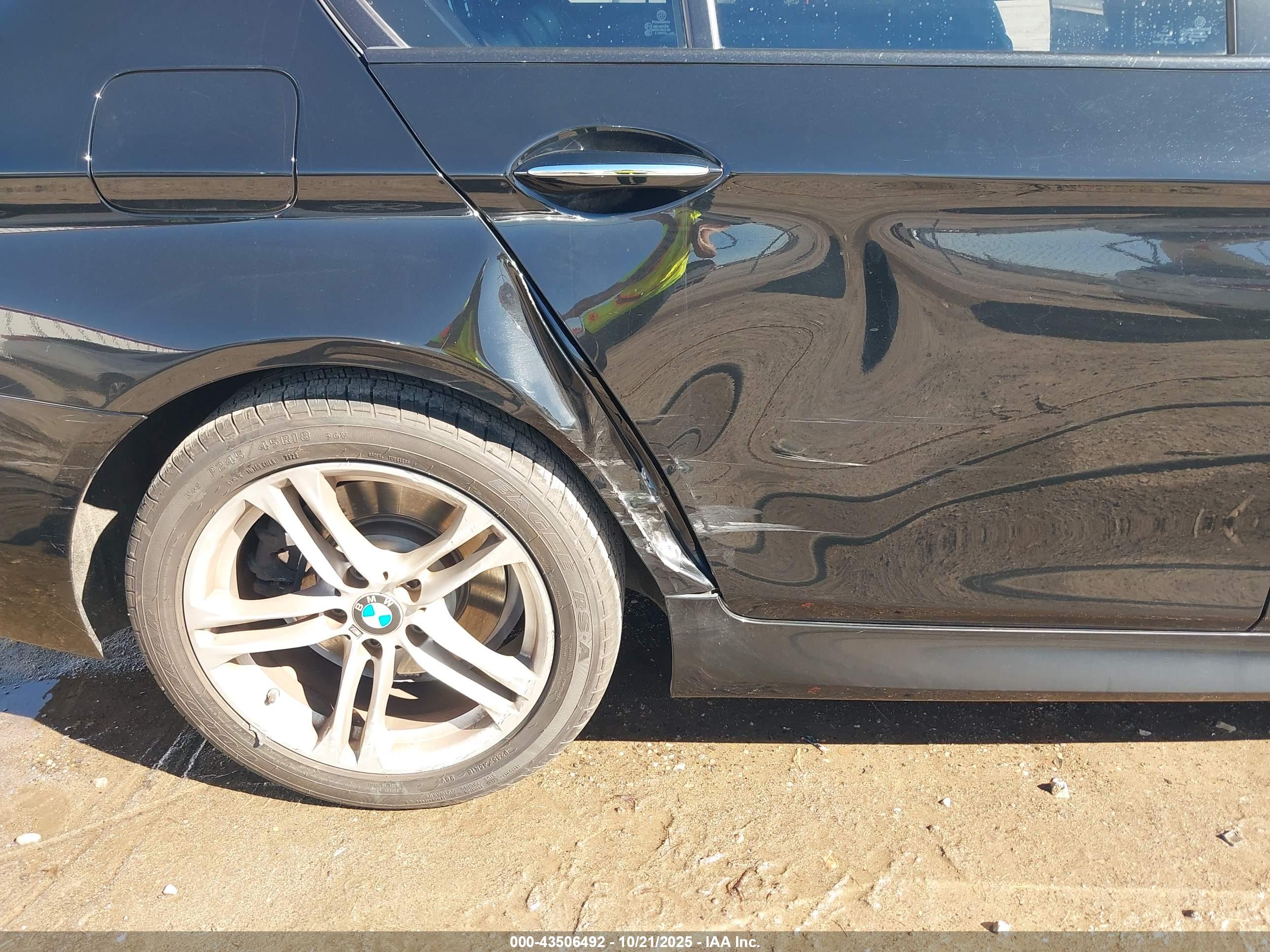BMW 528I image 6