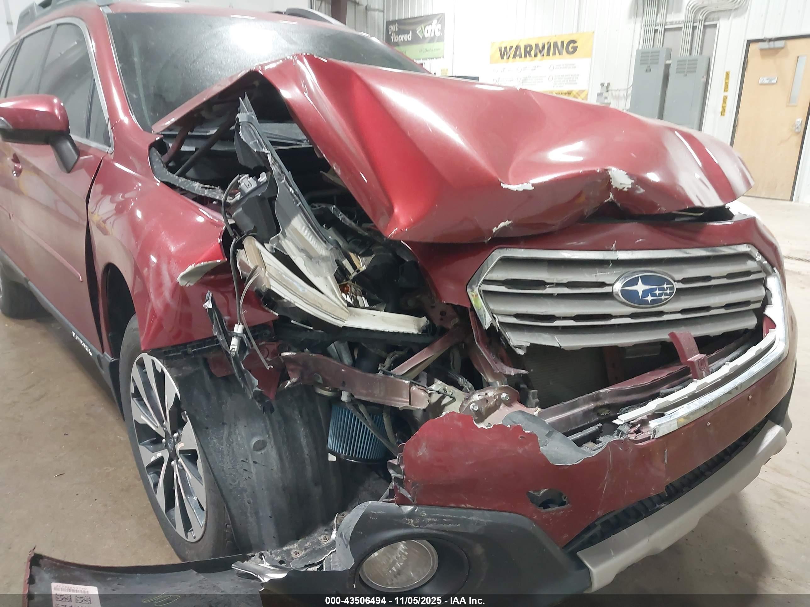 SUBARU OUTBACK image 6