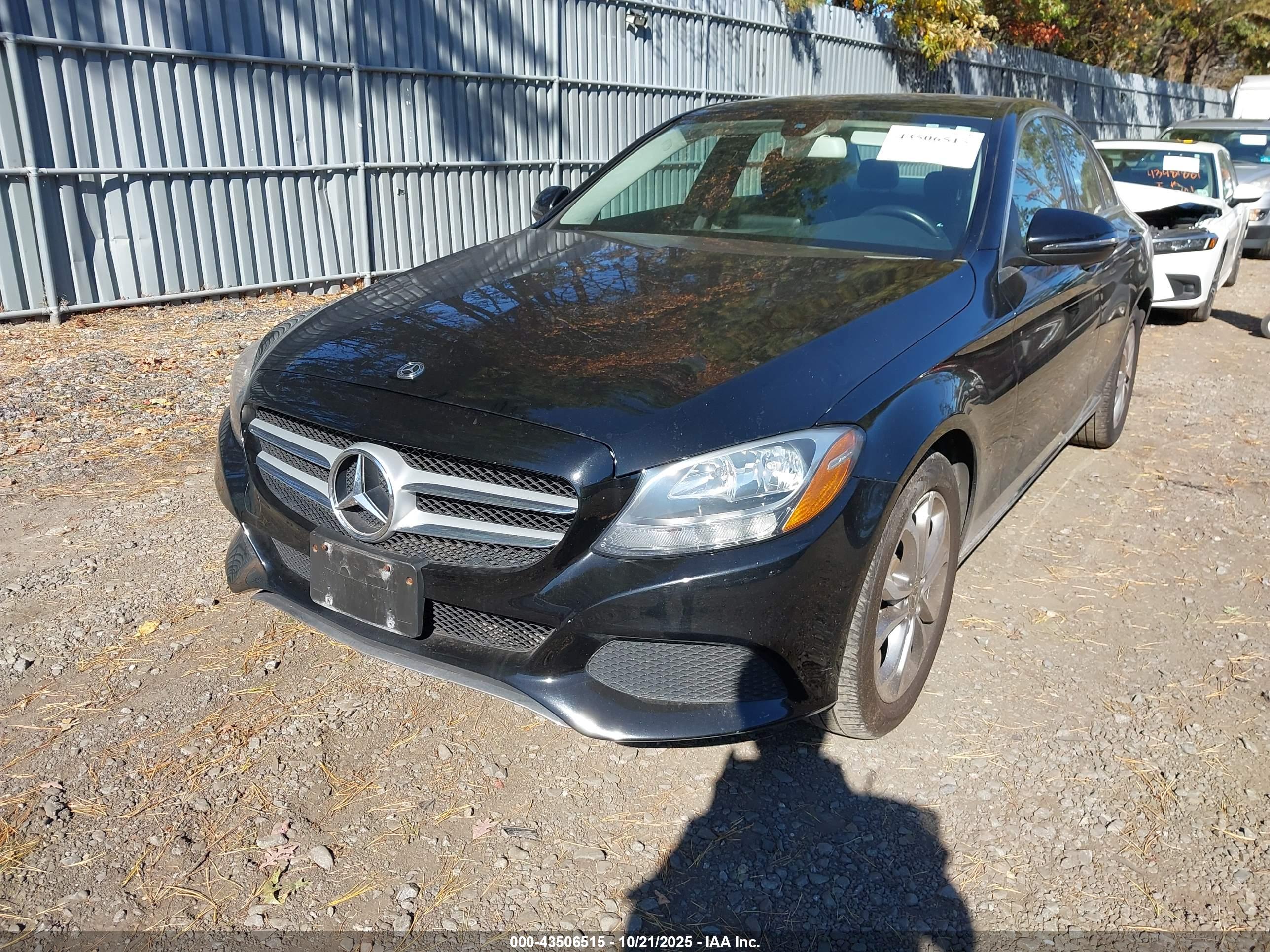 MERCEDES-BENZ C image 2