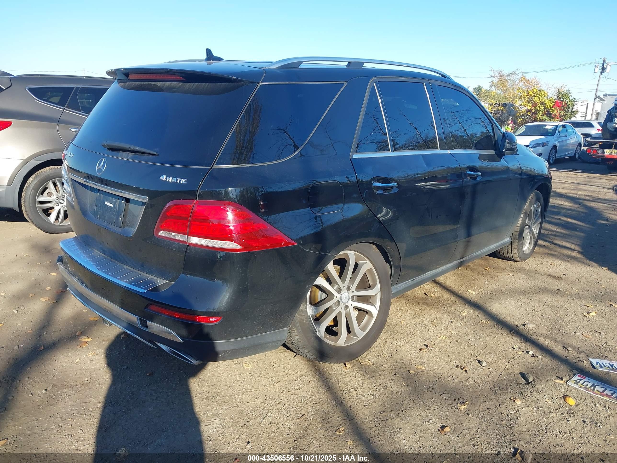 MERCEDES-BENZ GLE image 4