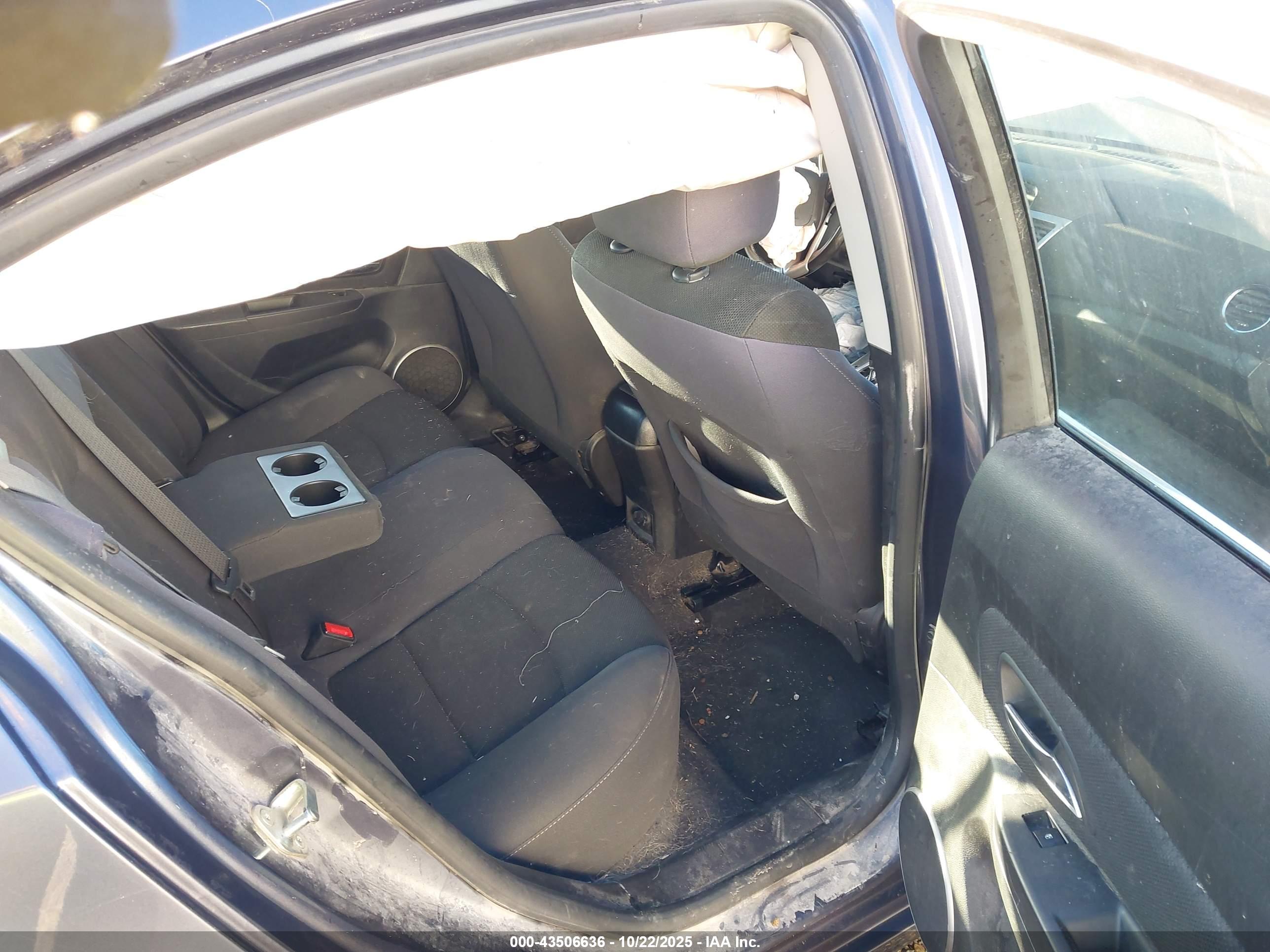 CHEVROLET CRUZE image 8
