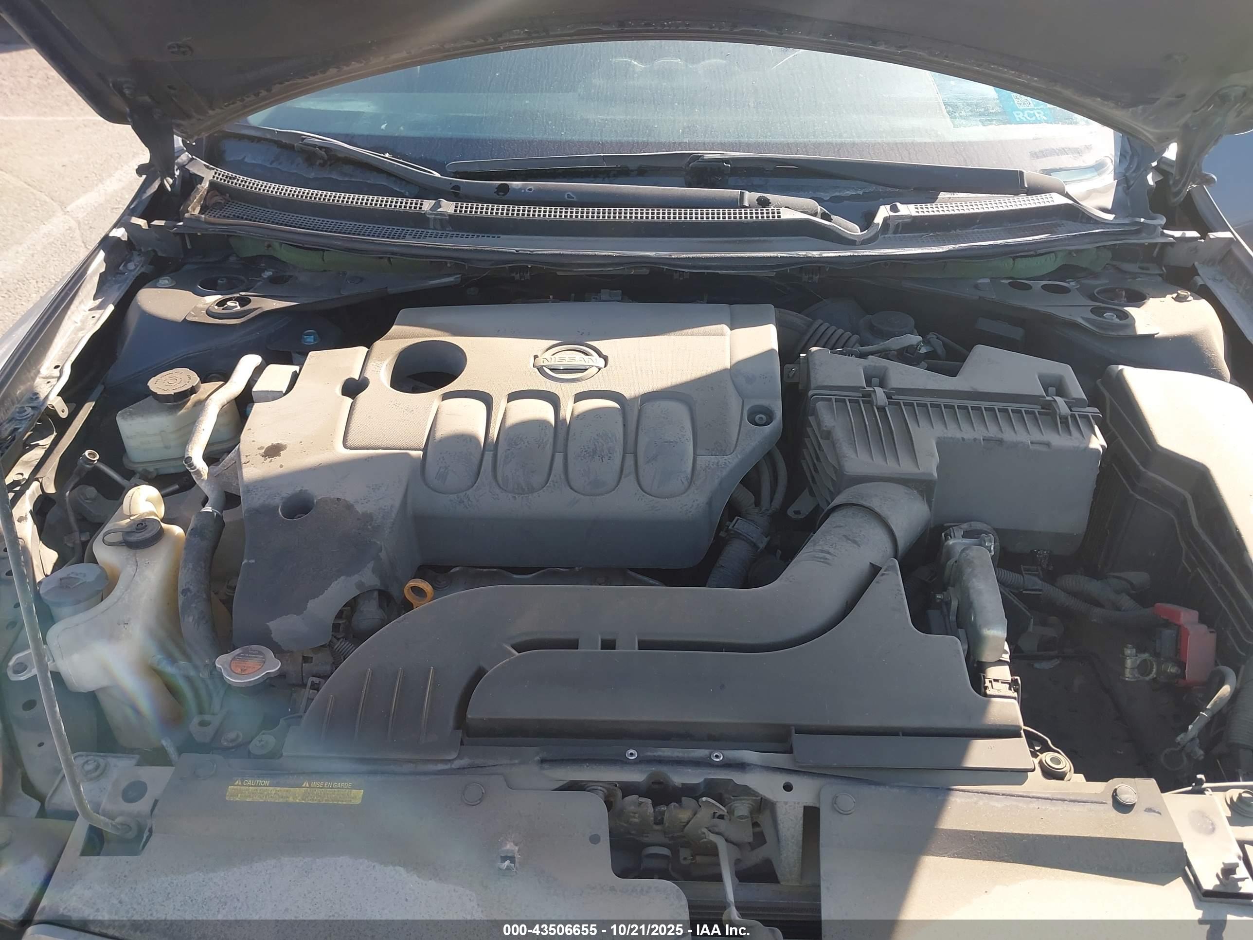 NISSAN ALTIMA image 10