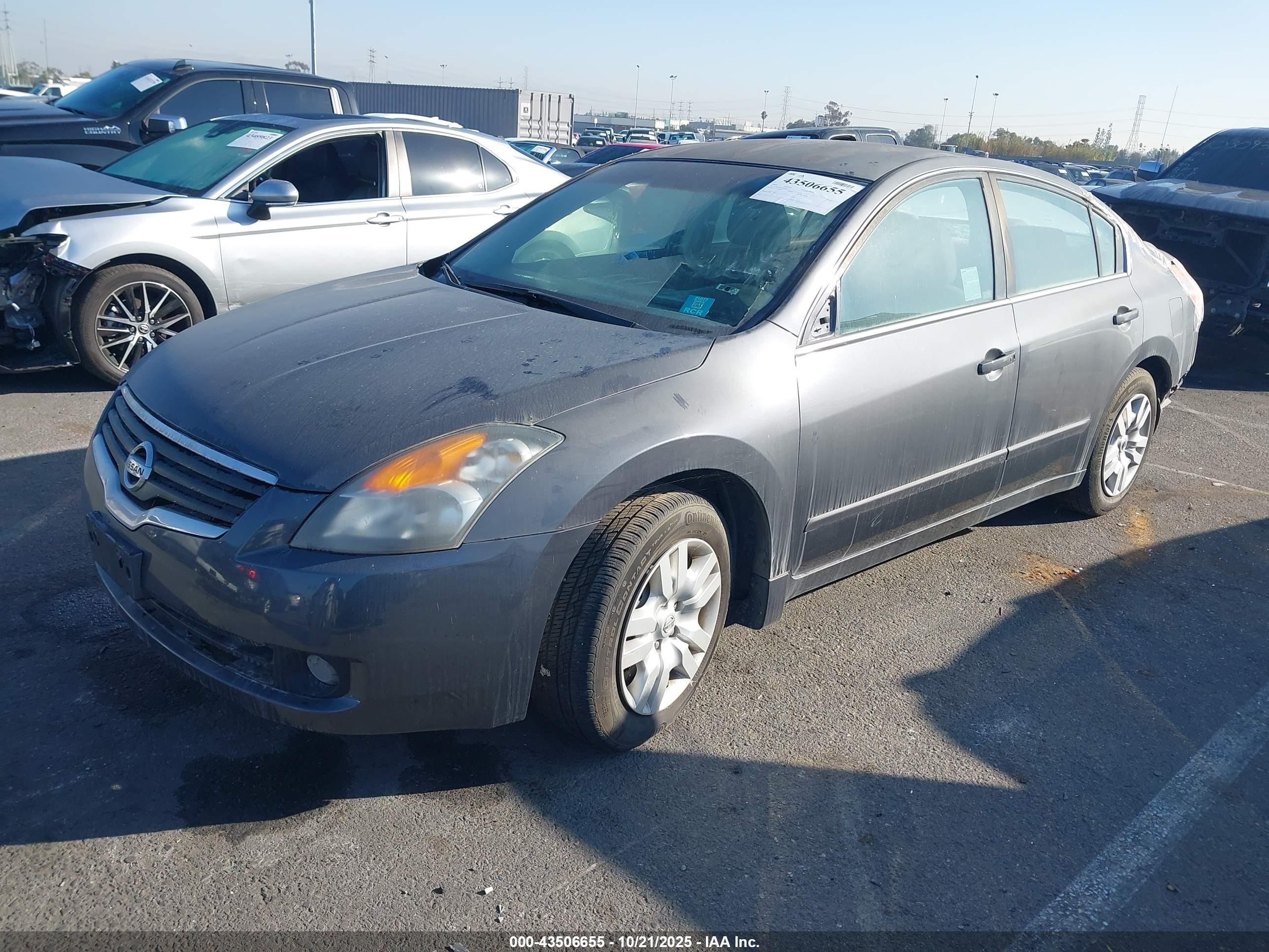 NISSAN ALTIMA image 2