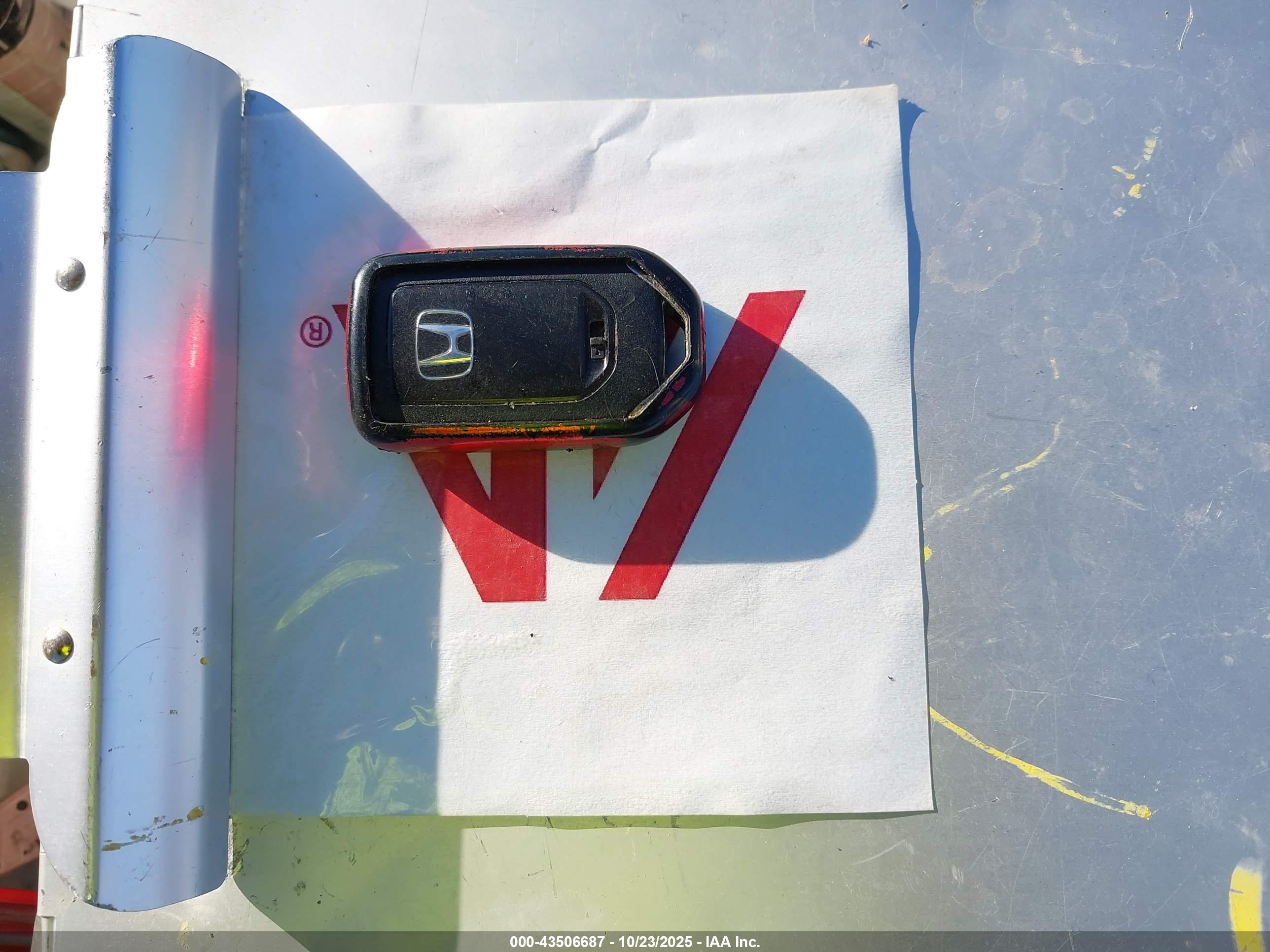 HONDA CIVIC image 11