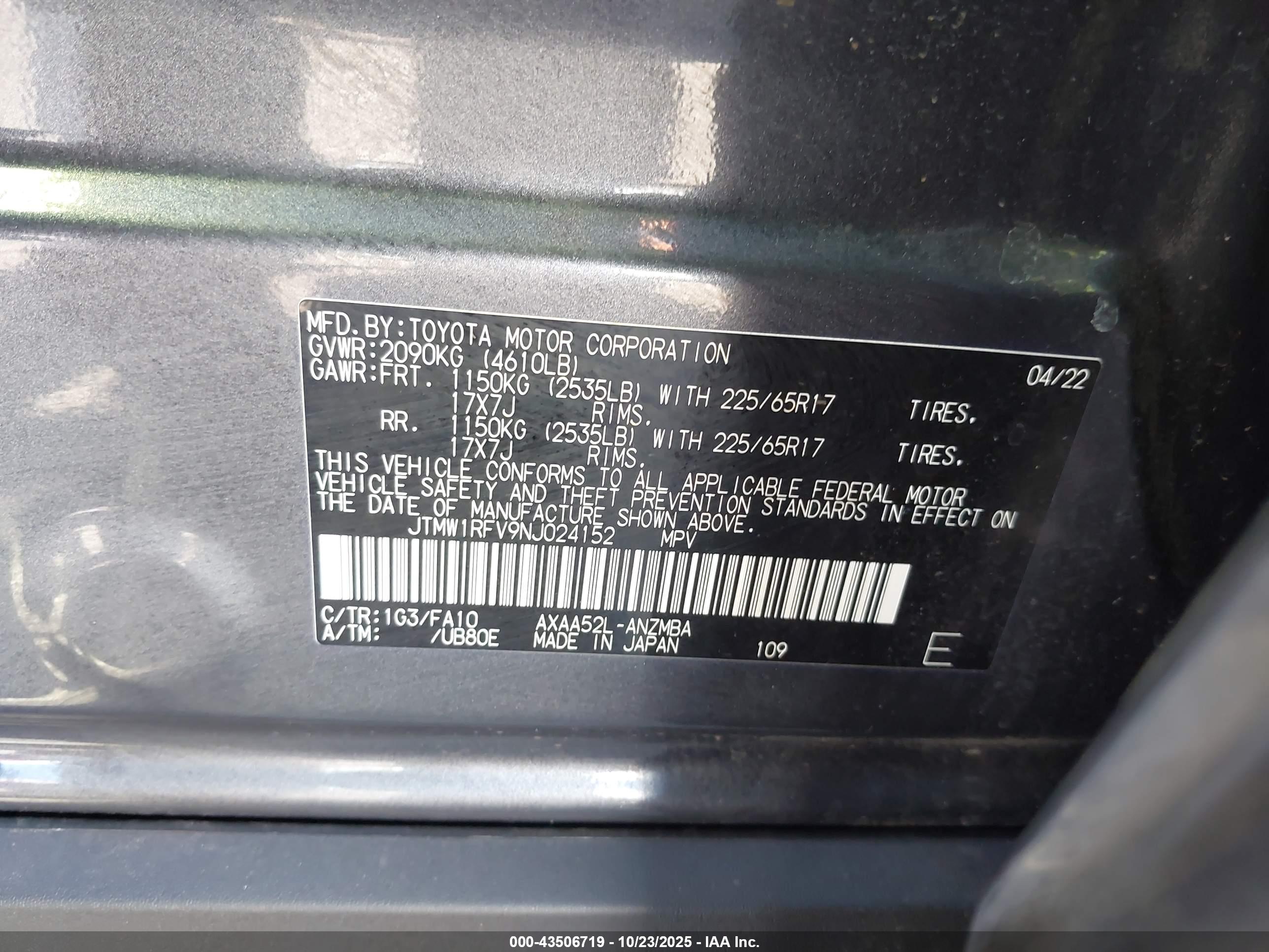 TOYOTA RAV4 image 9