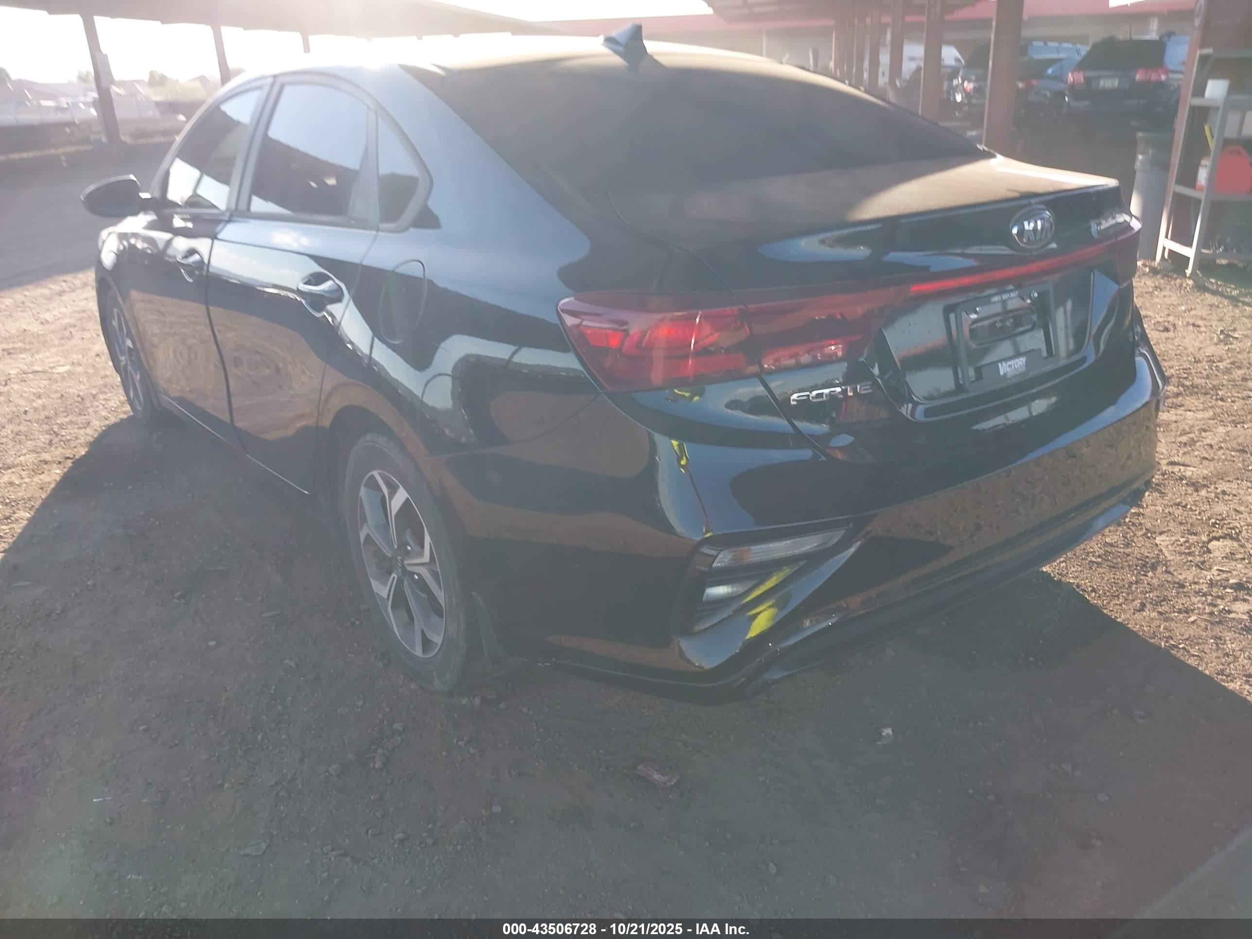 KIA FORTE image 3