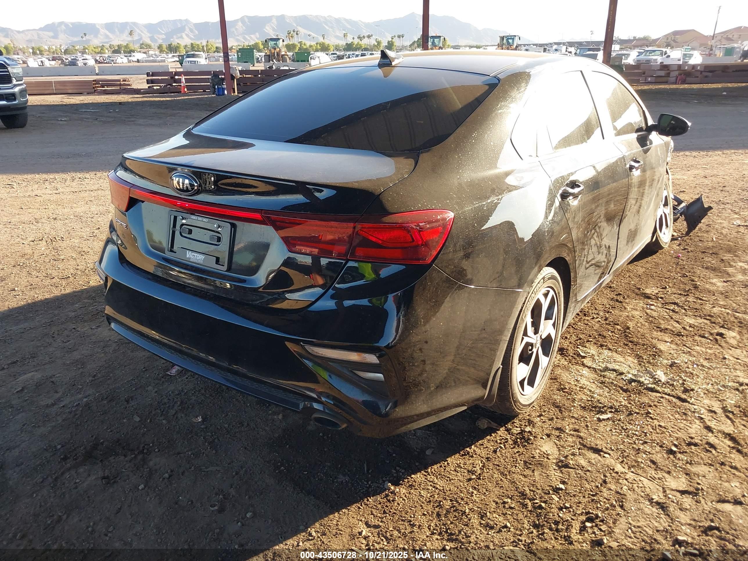 KIA FORTE image 4