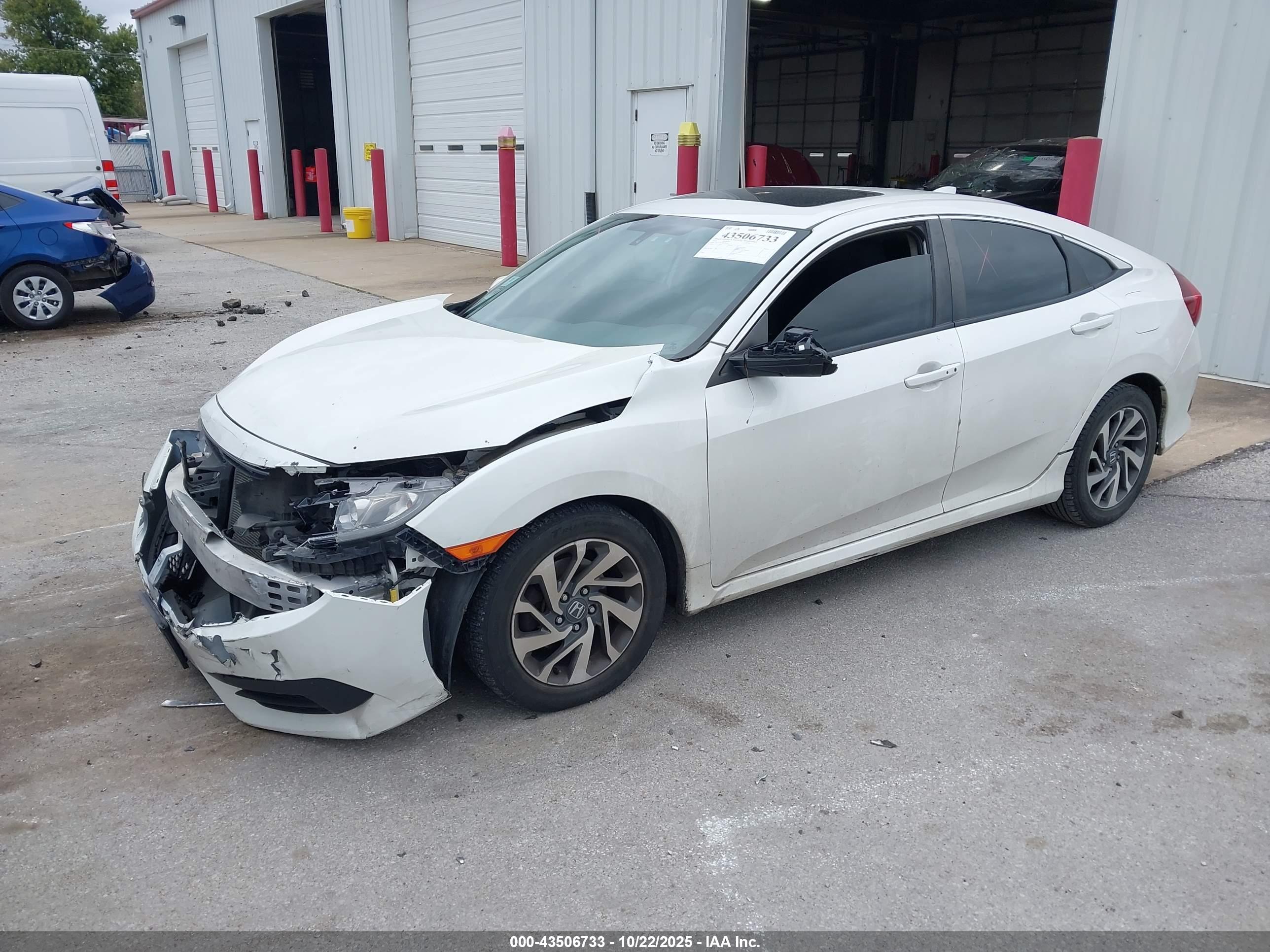 HONDA CIVIC image 2