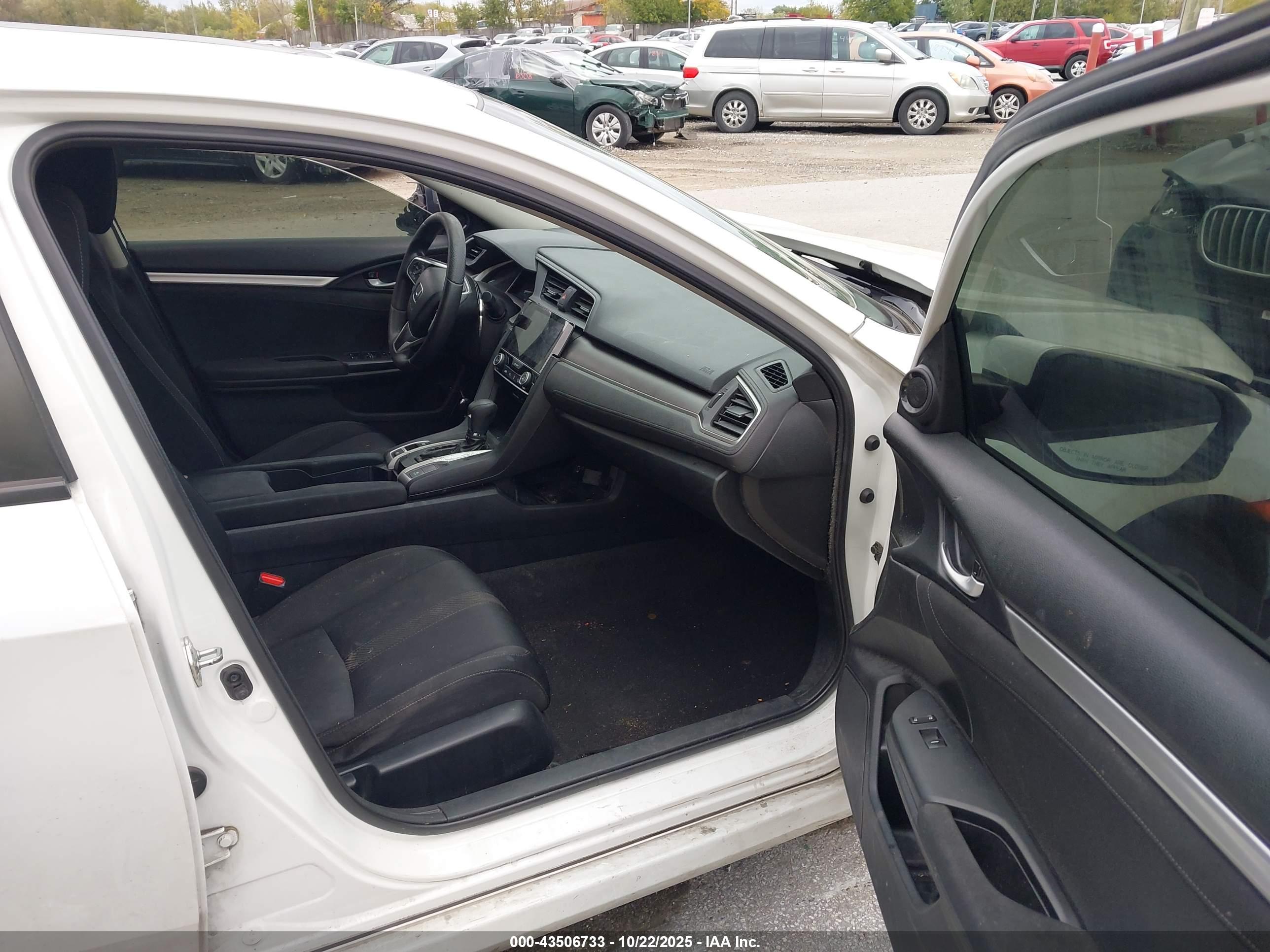 HONDA CIVIC image 5