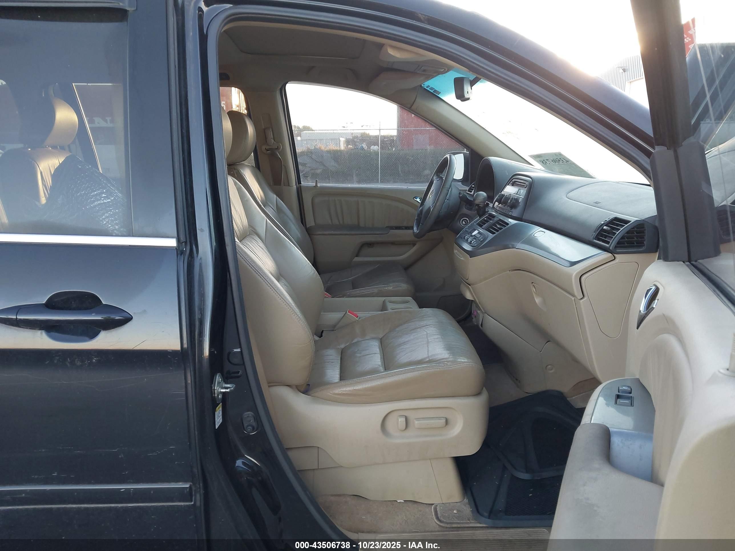 HONDA ODYSSEY image 5