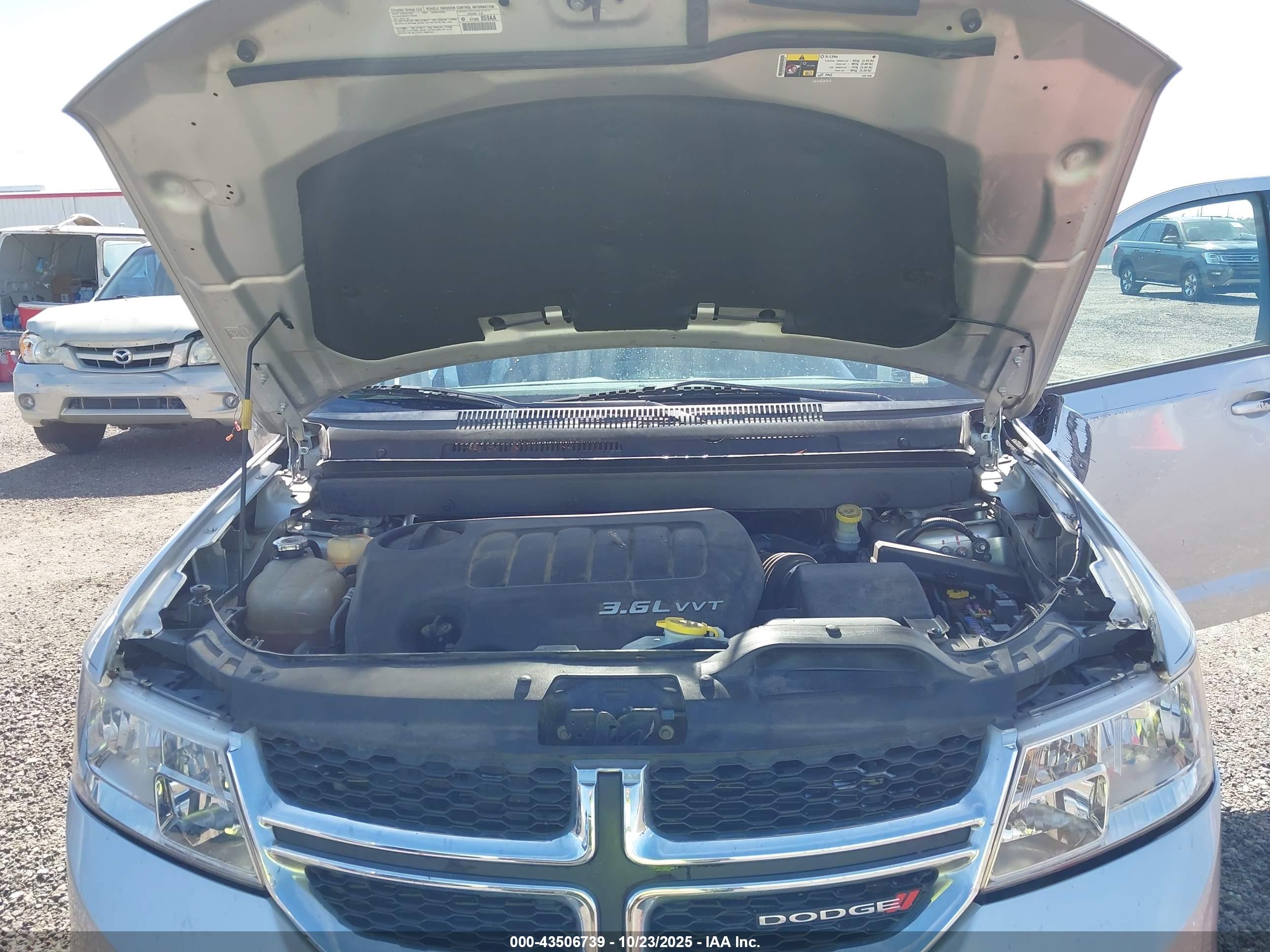 DODGE JOURNEY image 10