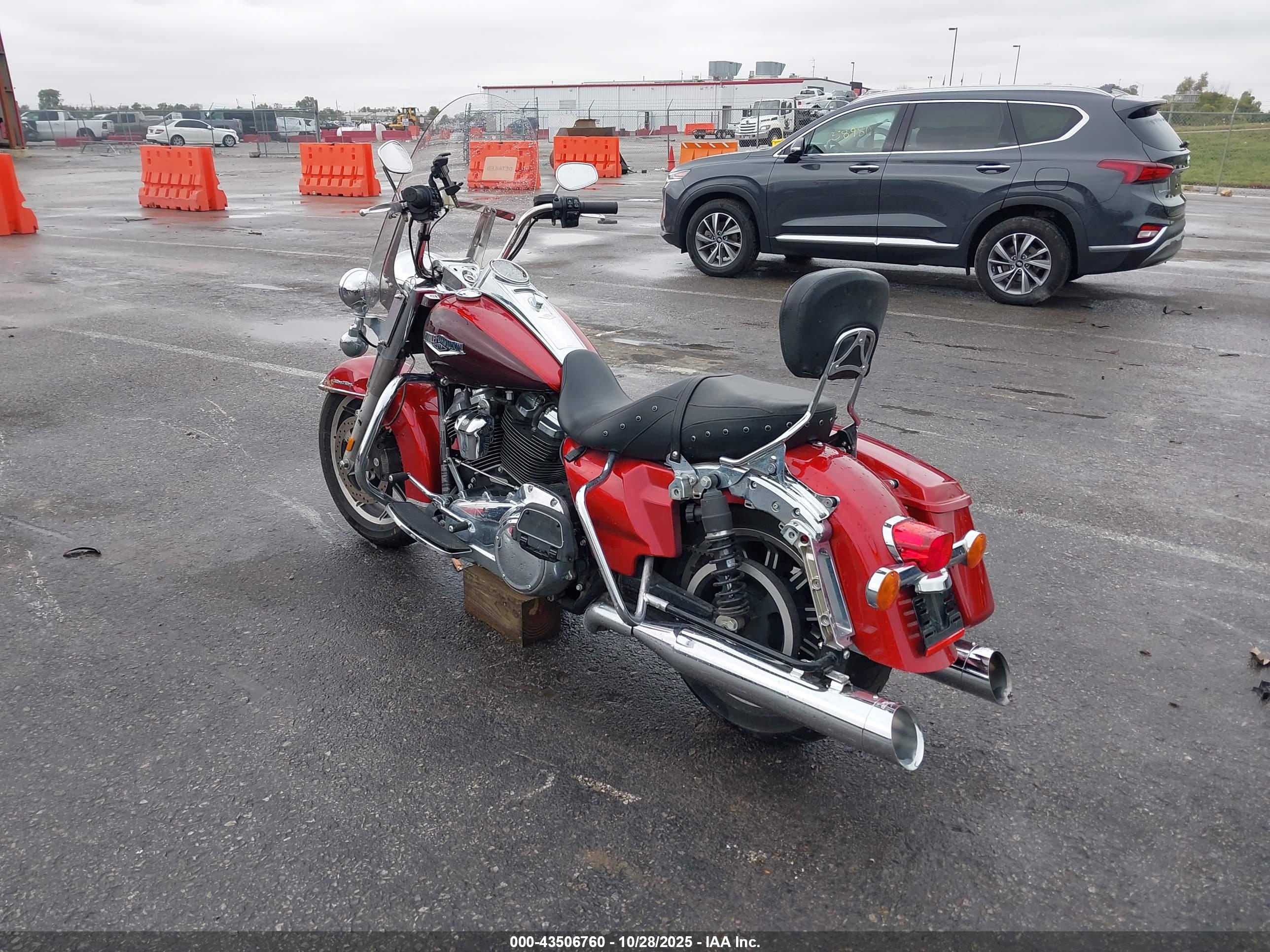 HARLEY-DAVIDSON FLHR image 3