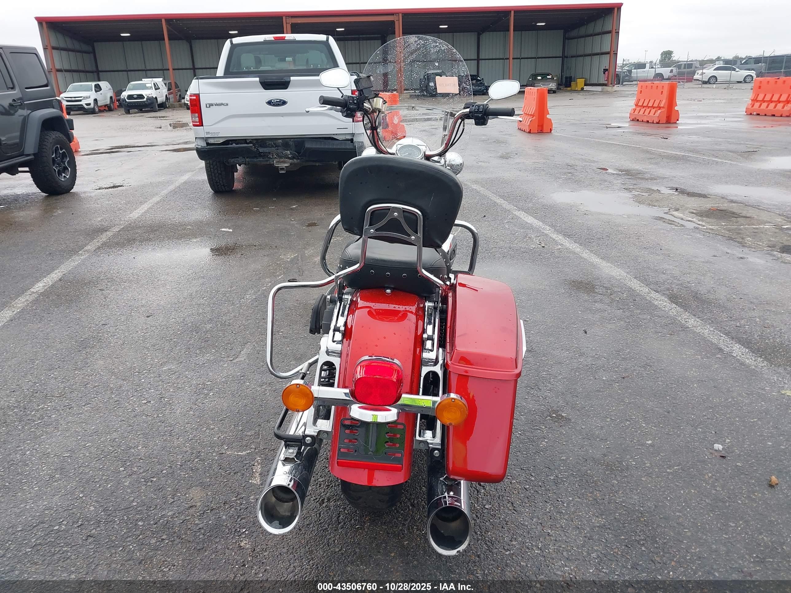 HARLEY-DAVIDSON FLHR image 6