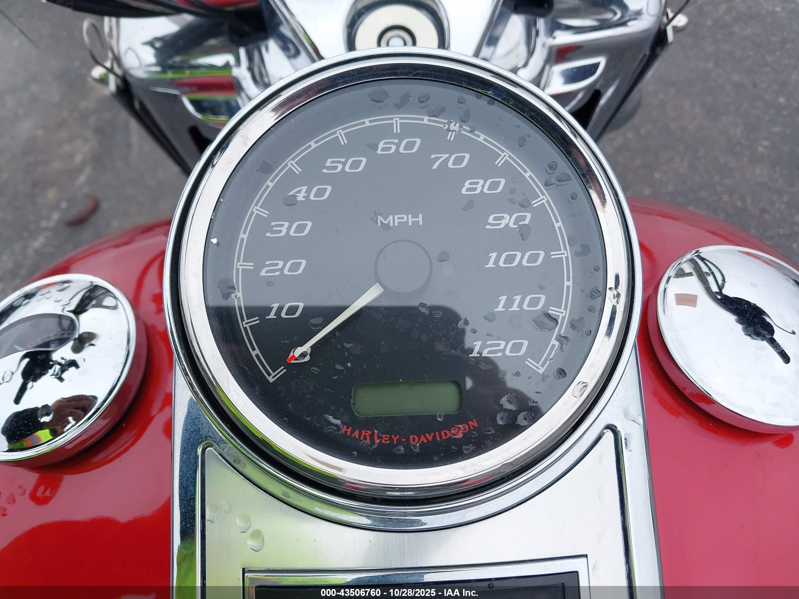 HARLEY-DAVIDSON FLHR image 7