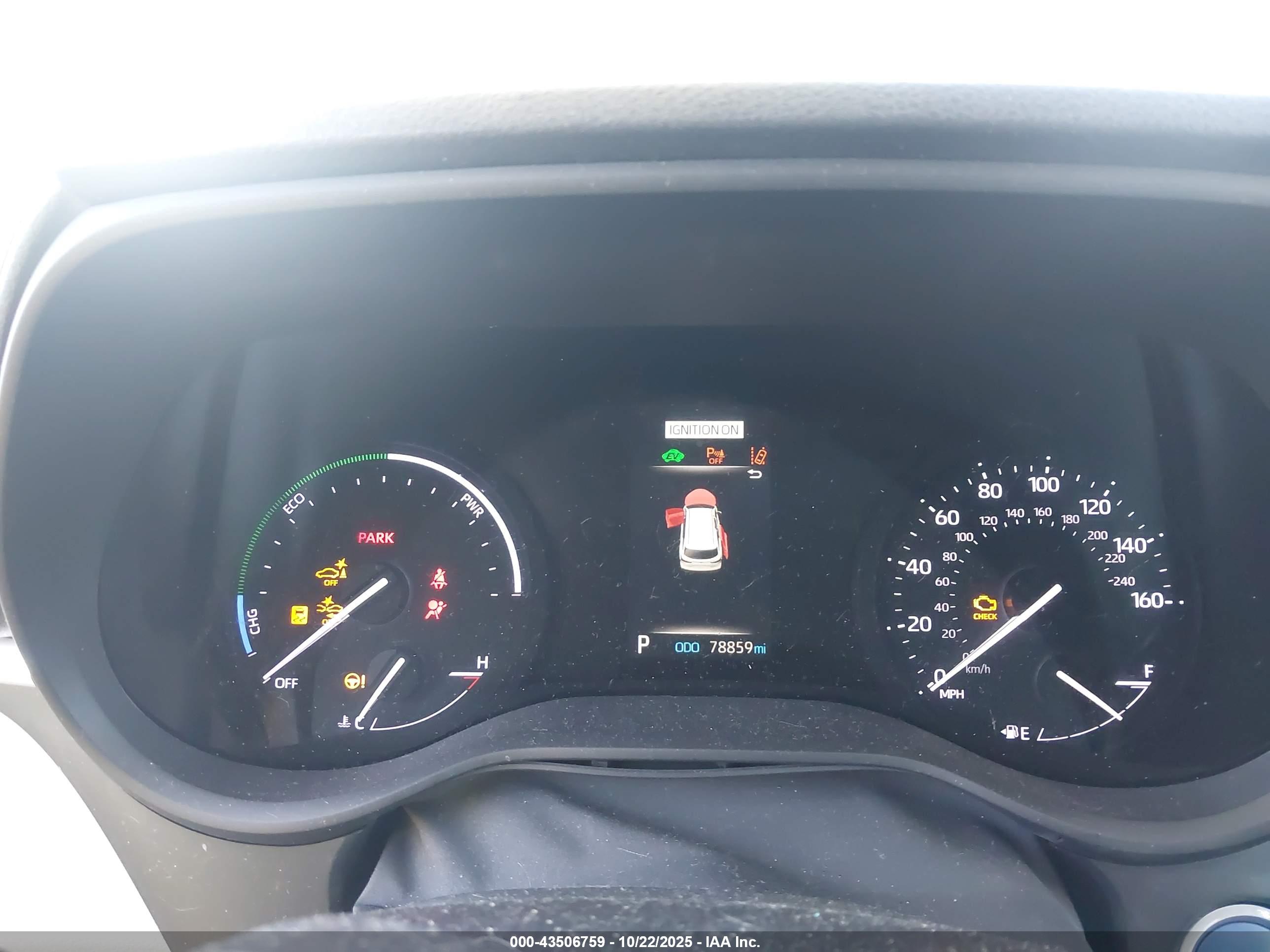 TOYOTA SIENNA image 7