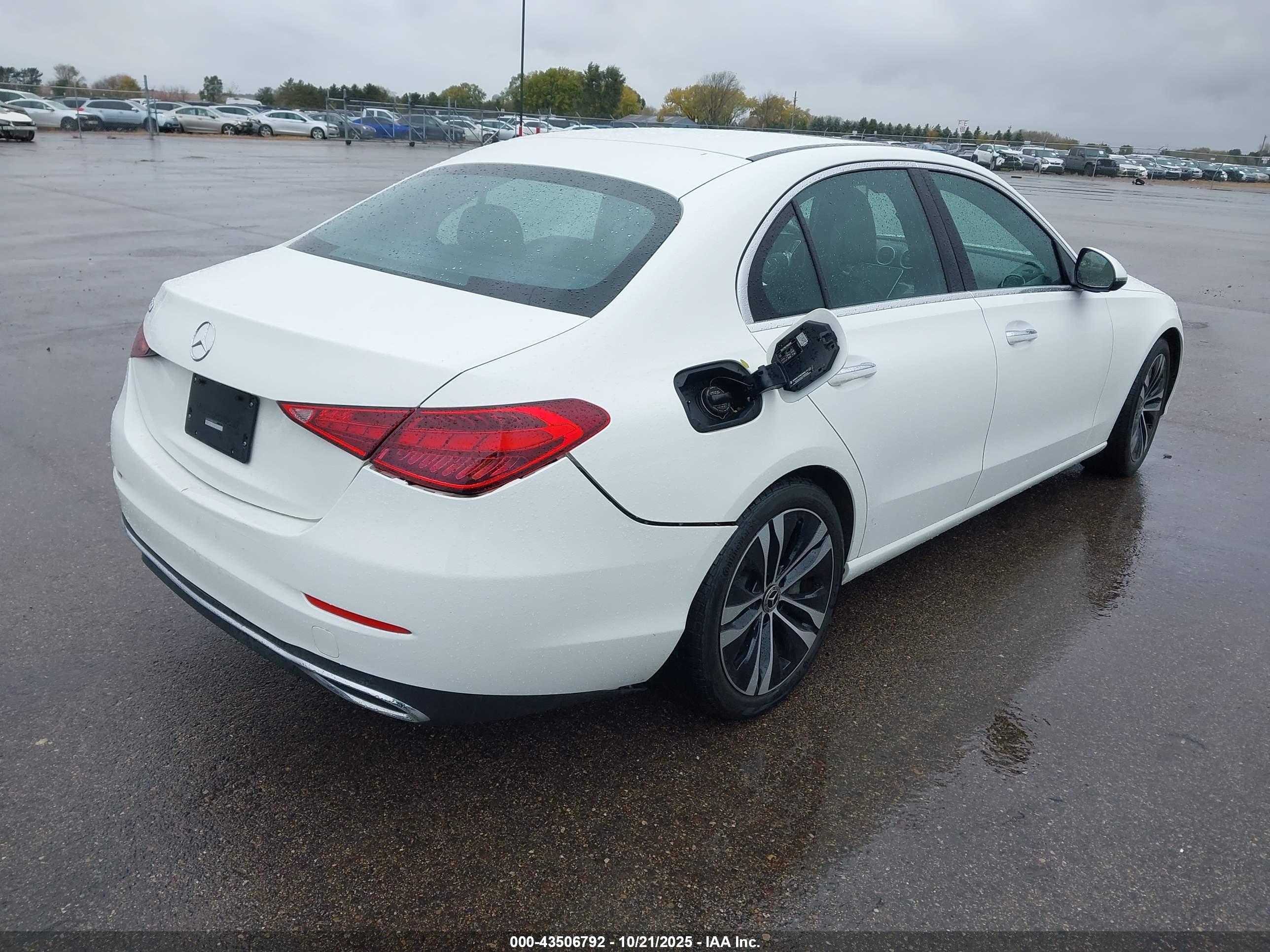 MERCEDES-BENZ C image 4