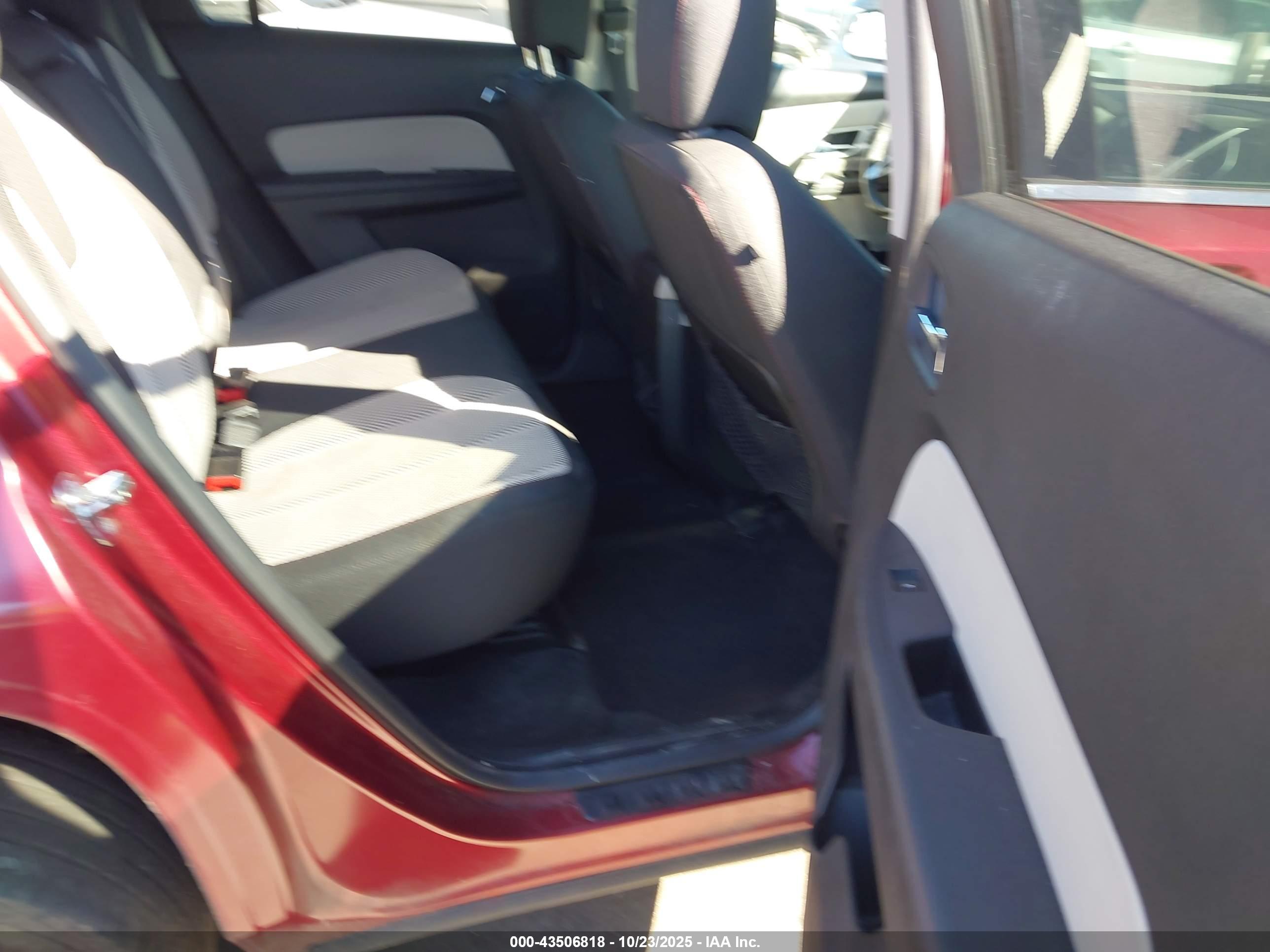 GMC TERRAIN image 8