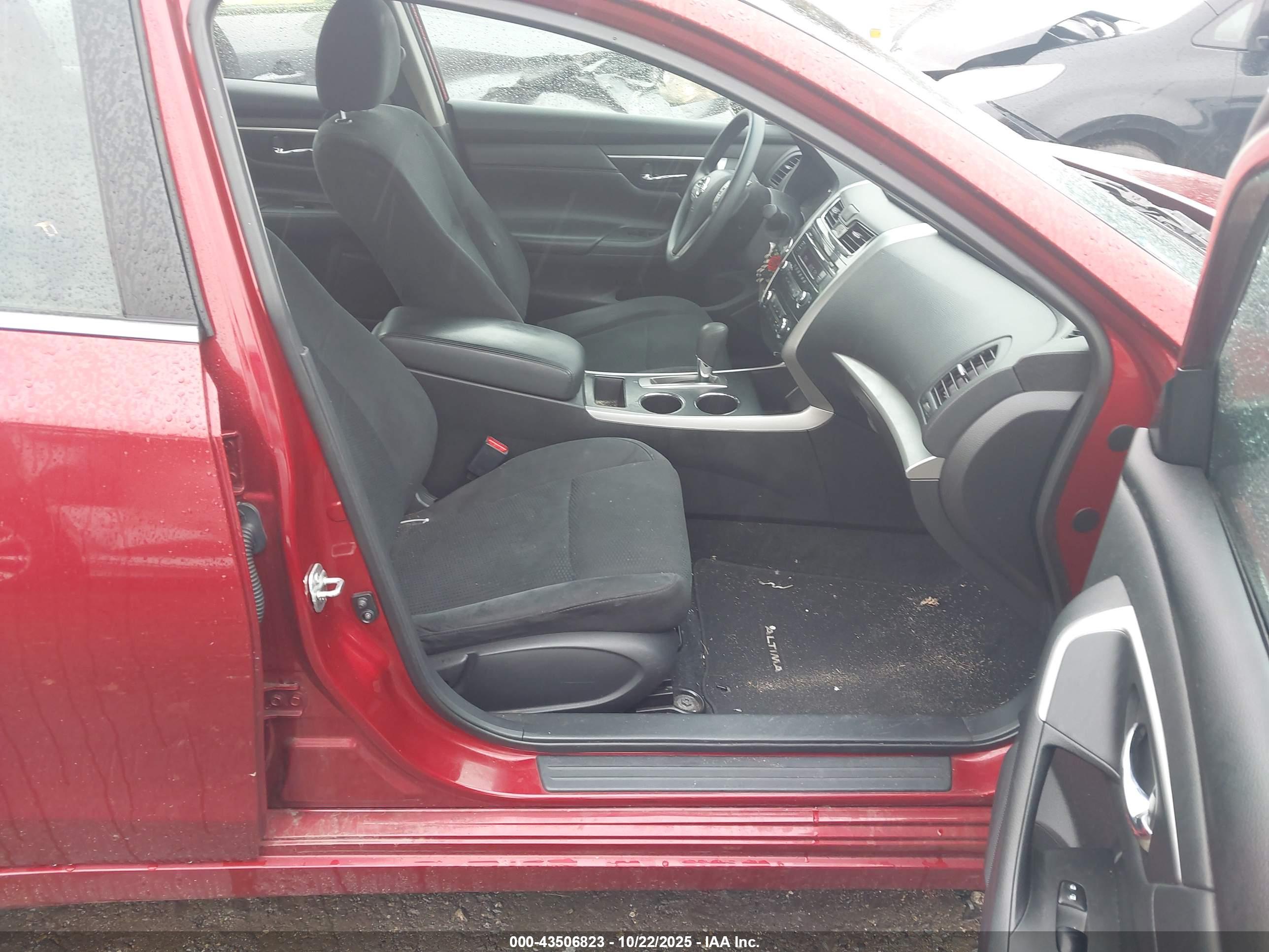 NISSAN ALTIMA image 5