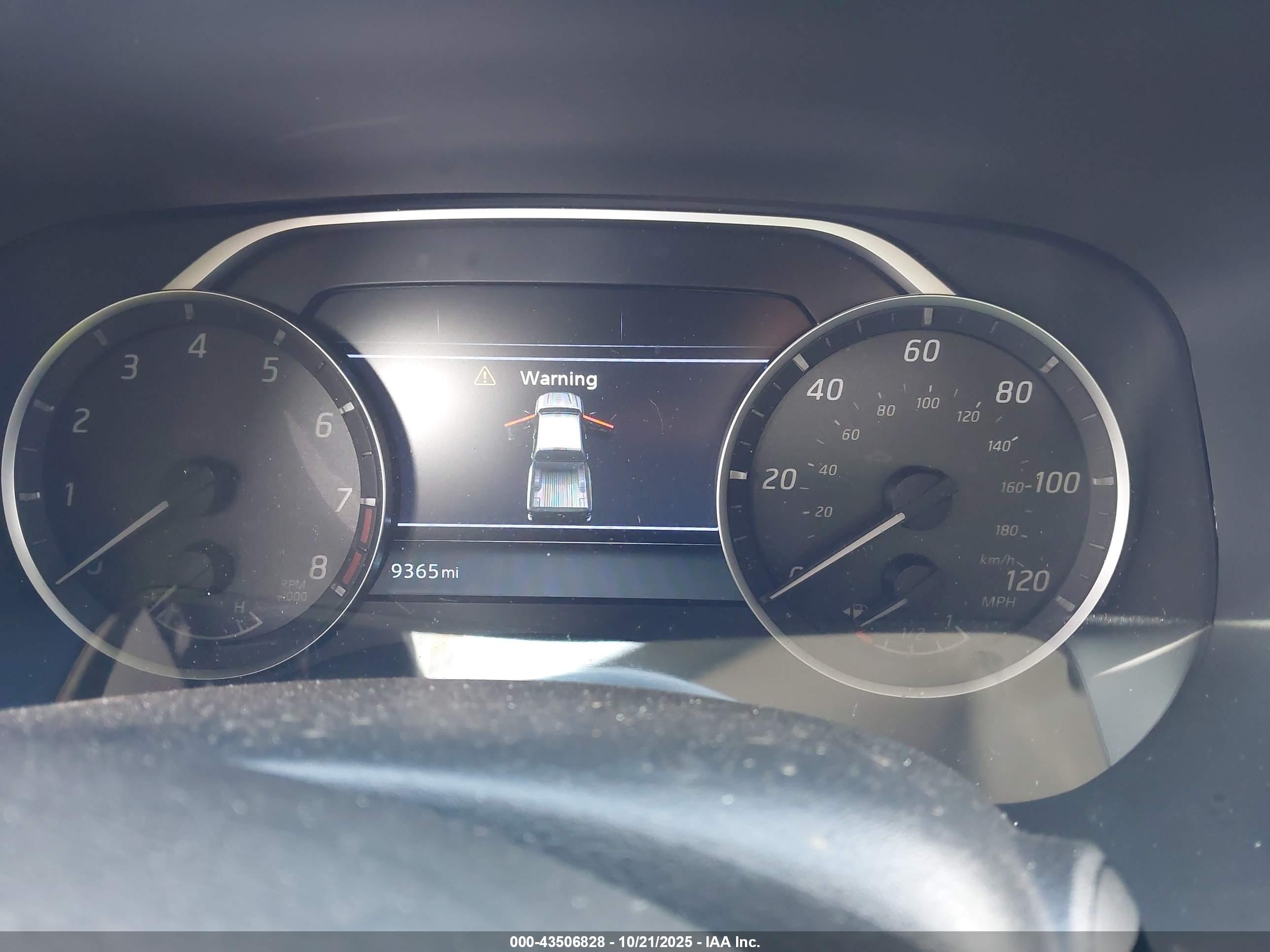NISSAN FRONTIER image 7