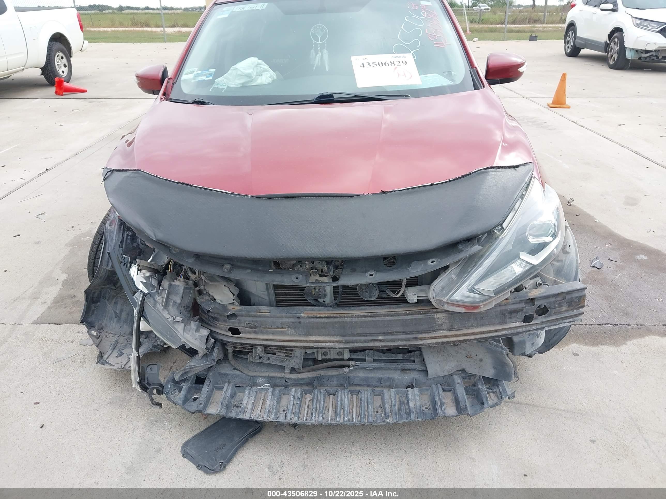 NISSAN SENTRA image 6